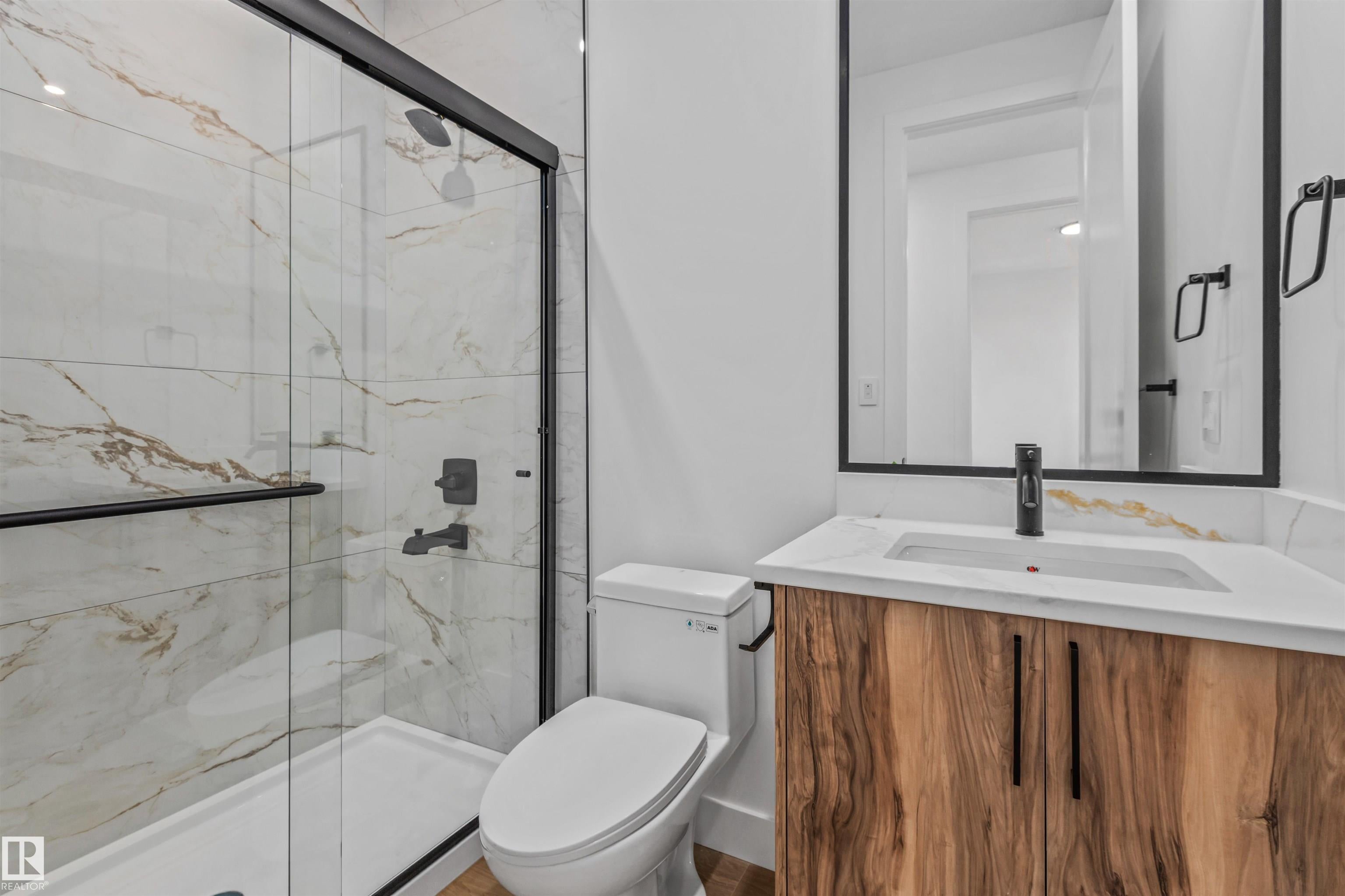 5 Mockingbird Crescent