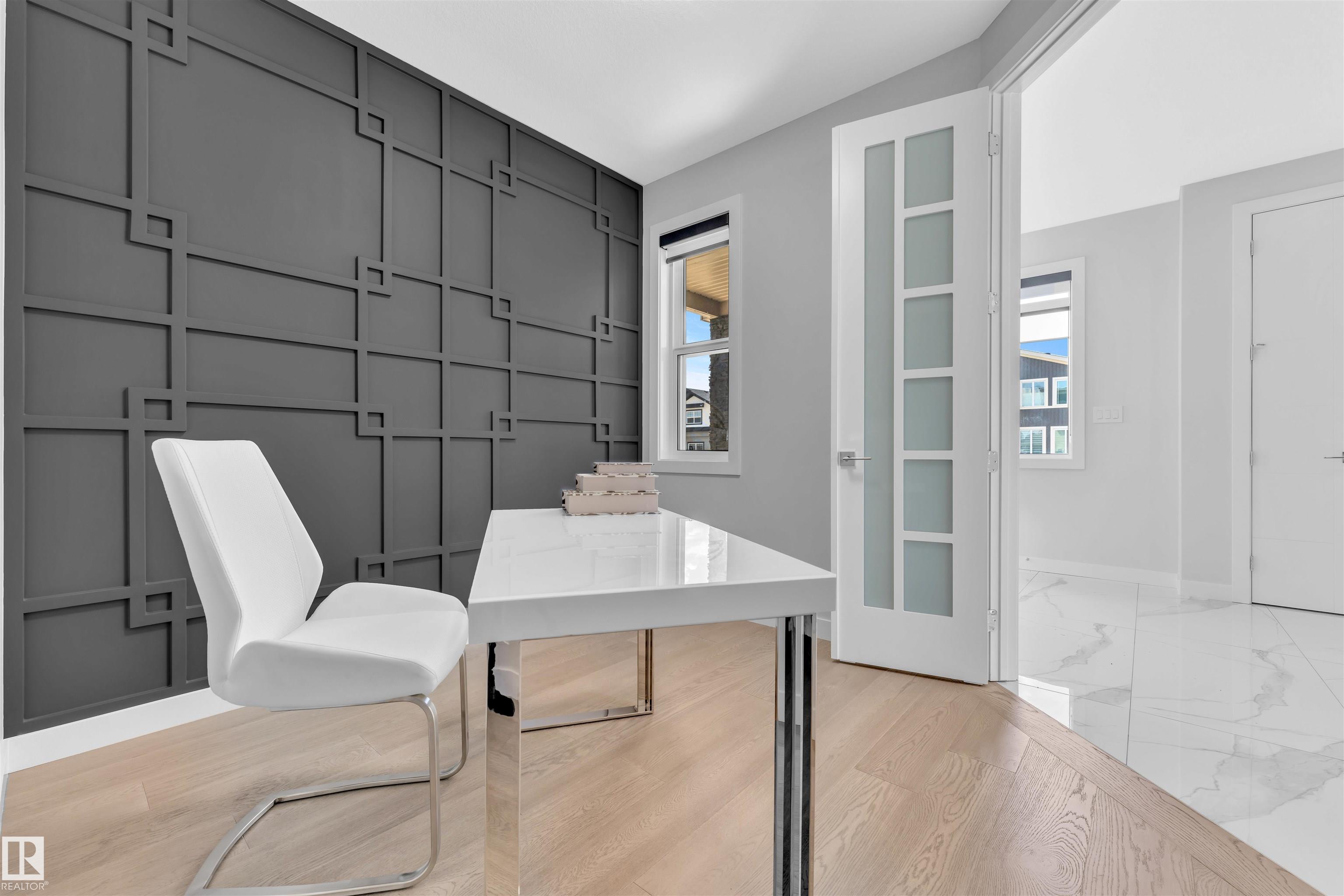 377 Linden Loop