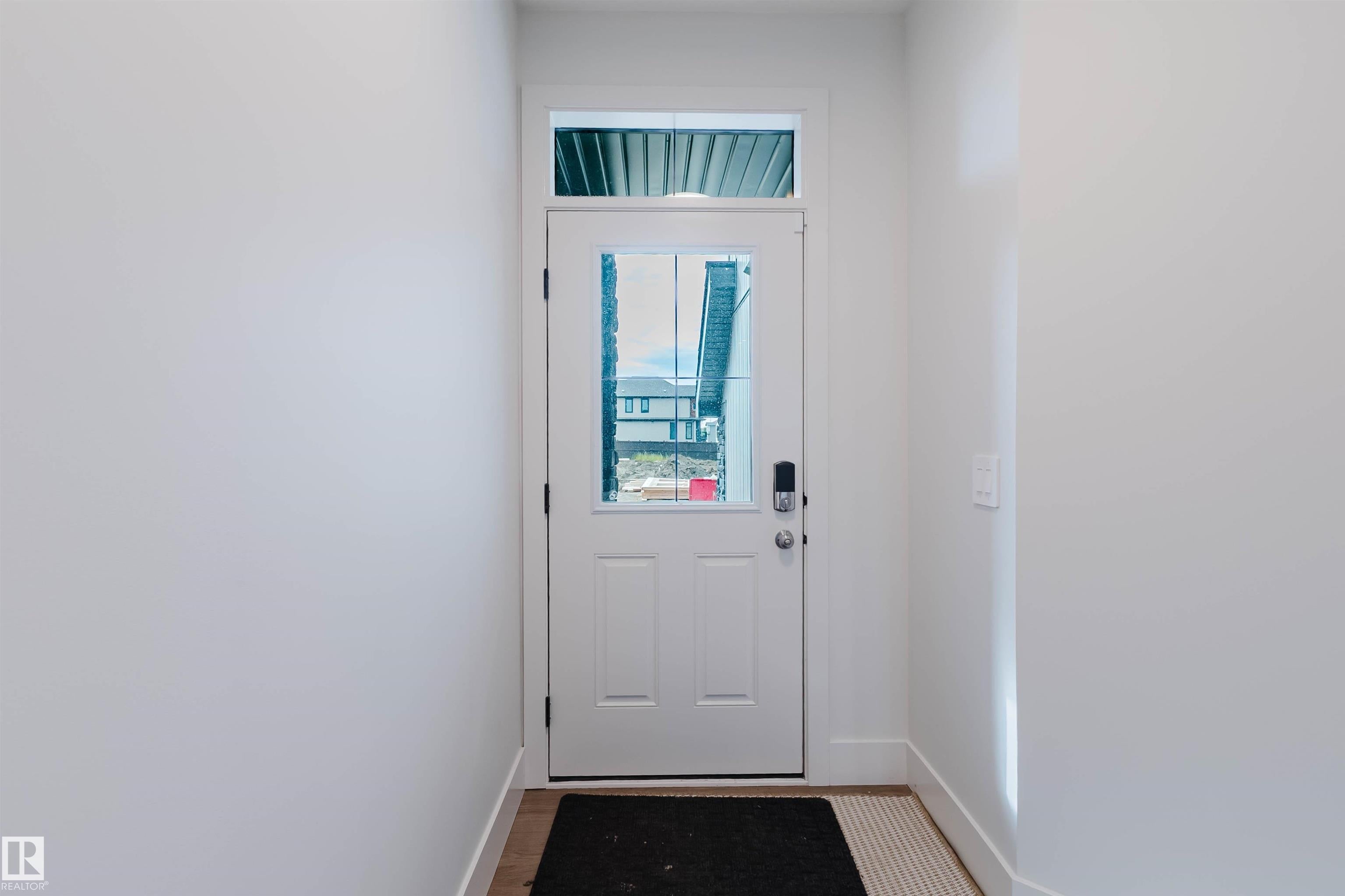 22 Clichy Close