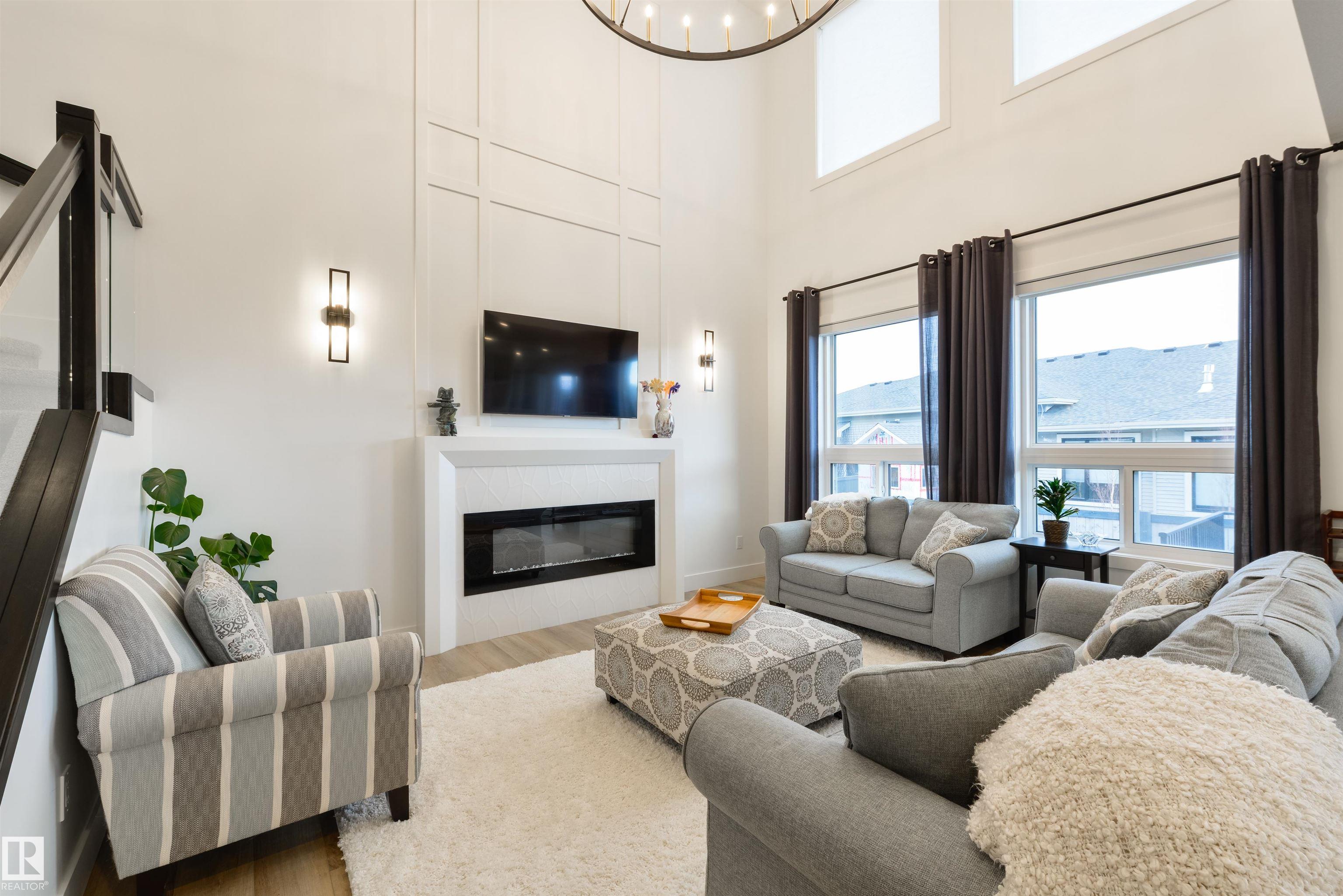 36 AVONLEA Way
