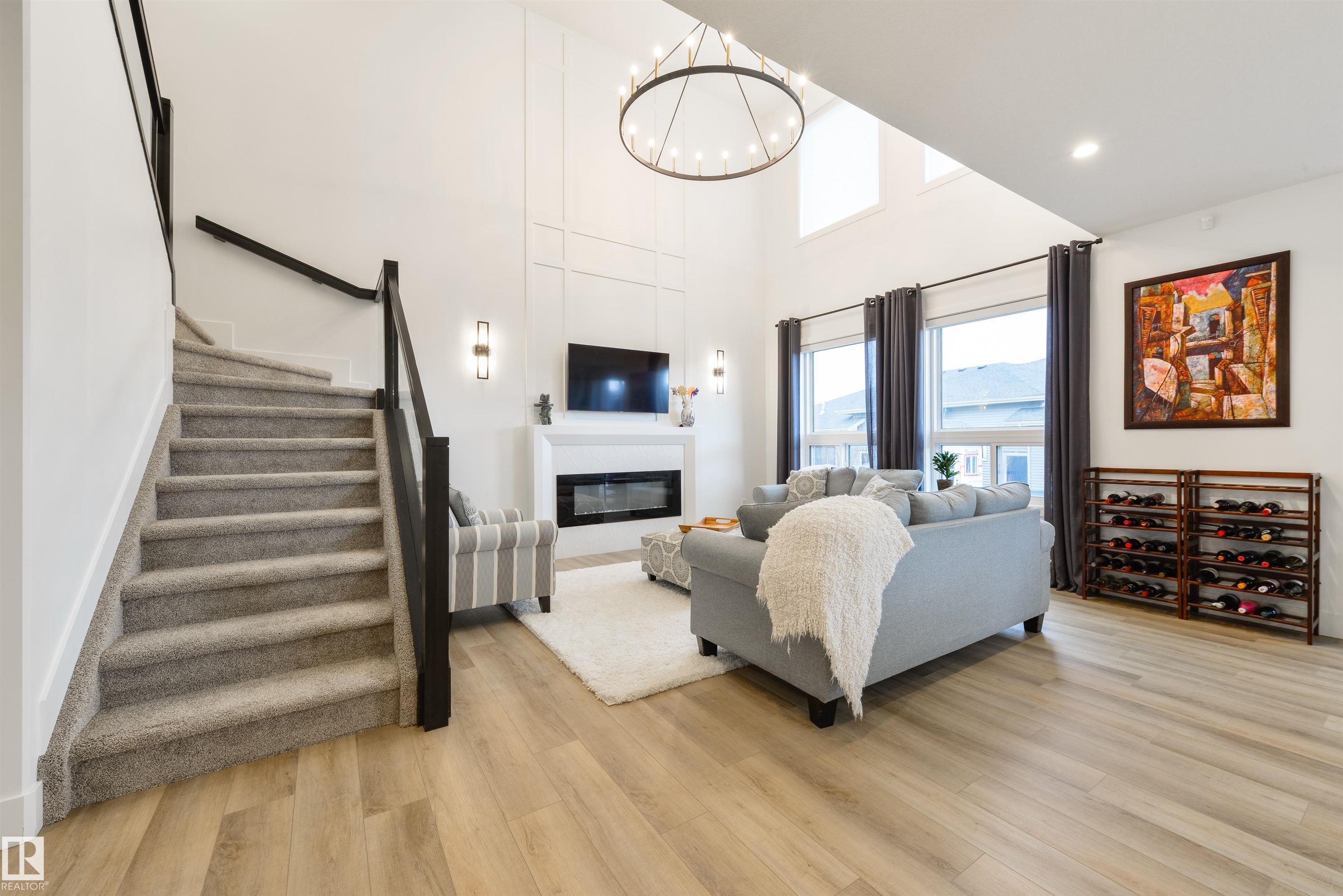 36 AVONLEA Way
