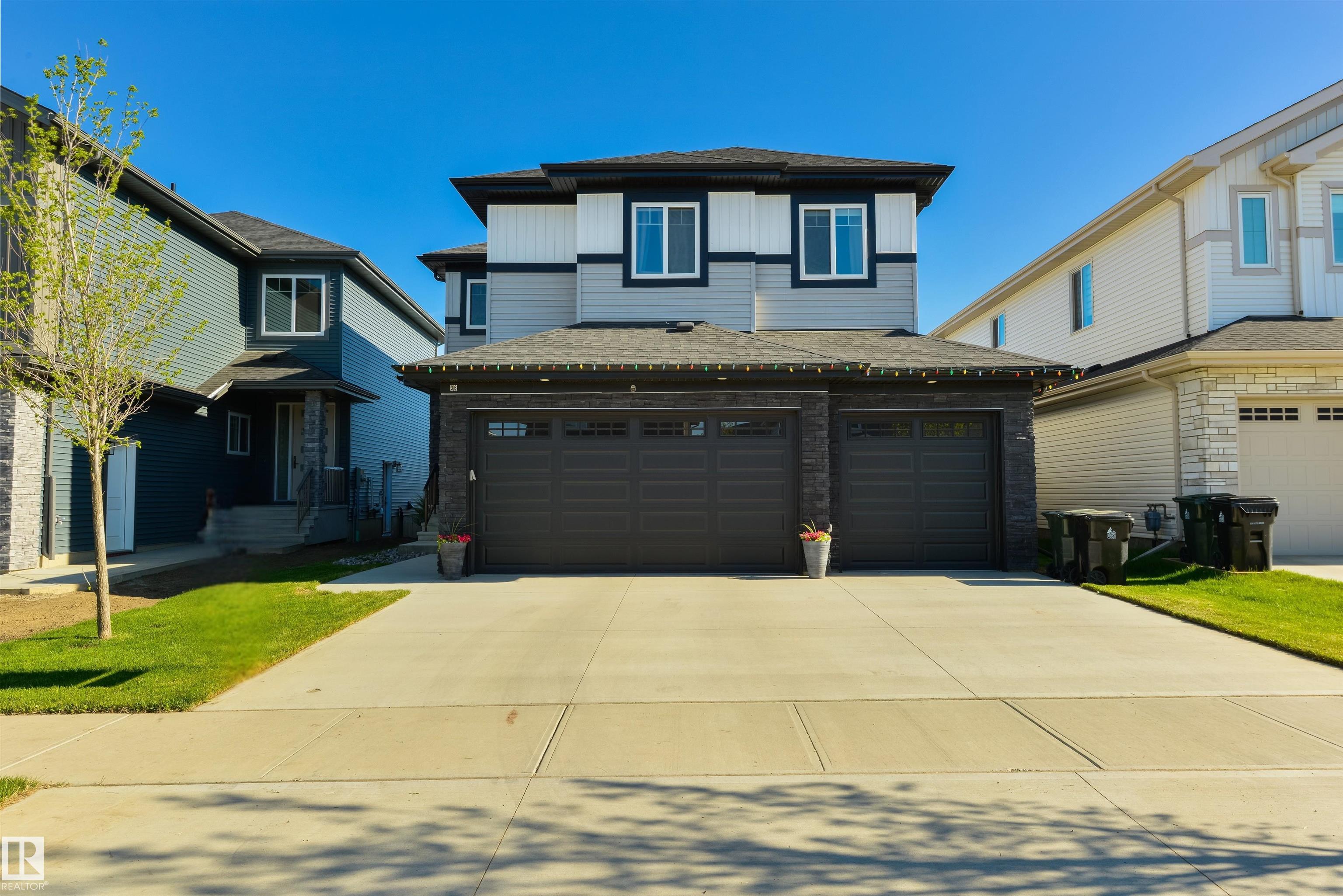 36 AVONLEA Way