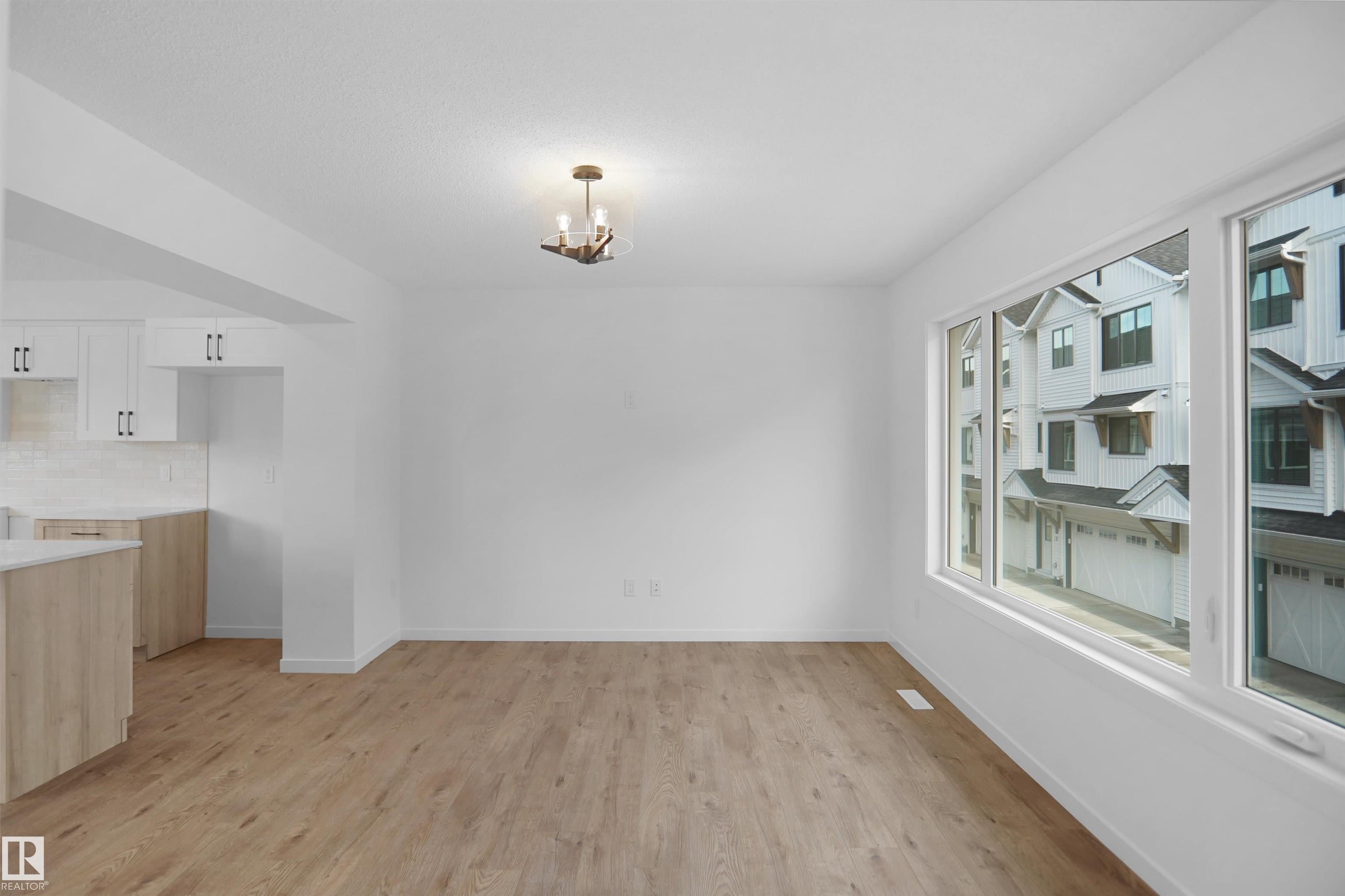 525 SECORD Boulevard 65