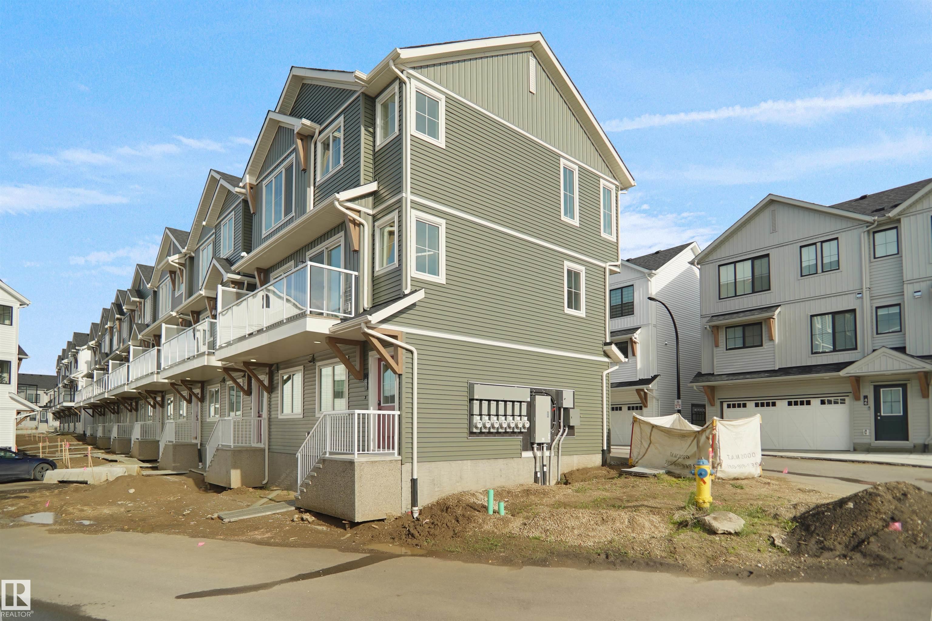 525 SECORD Boulevard 65