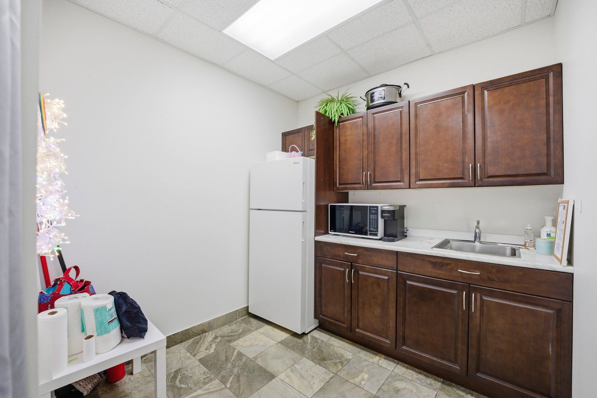 Carlton Drive 203