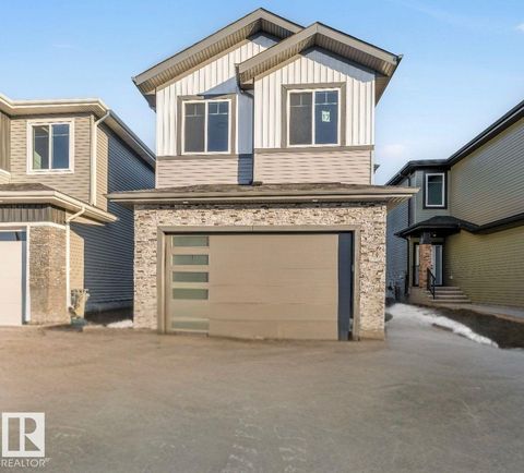 8 MEADOWGROVE Landing Spruce Grove AB T7X 0W2
