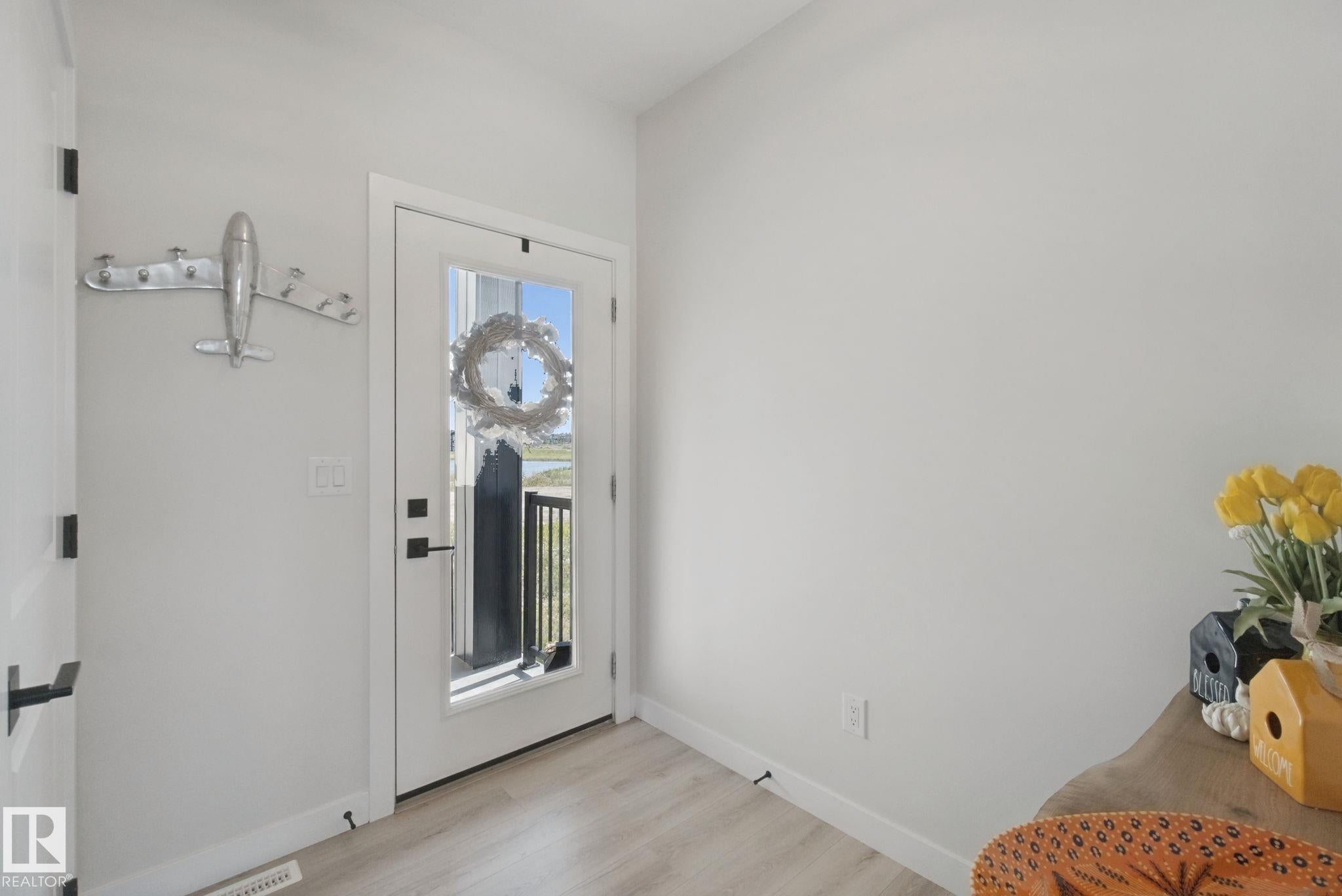 608 BOULDER Wynd