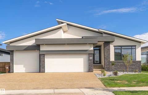 20 EASTON Close St. Albert AB T8N 3X9