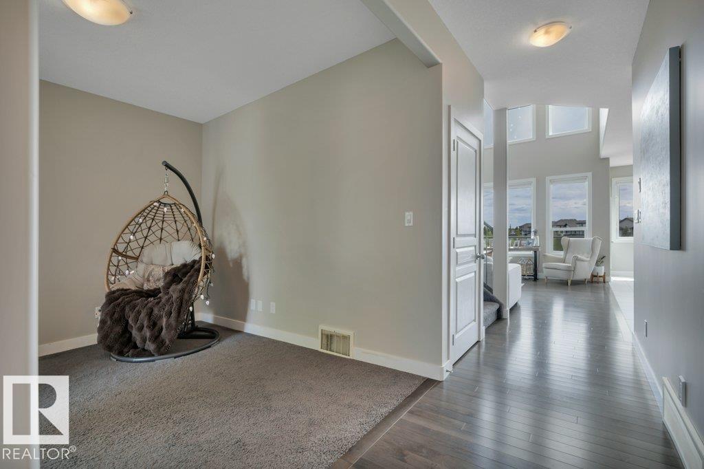 69 SELKIRK Place