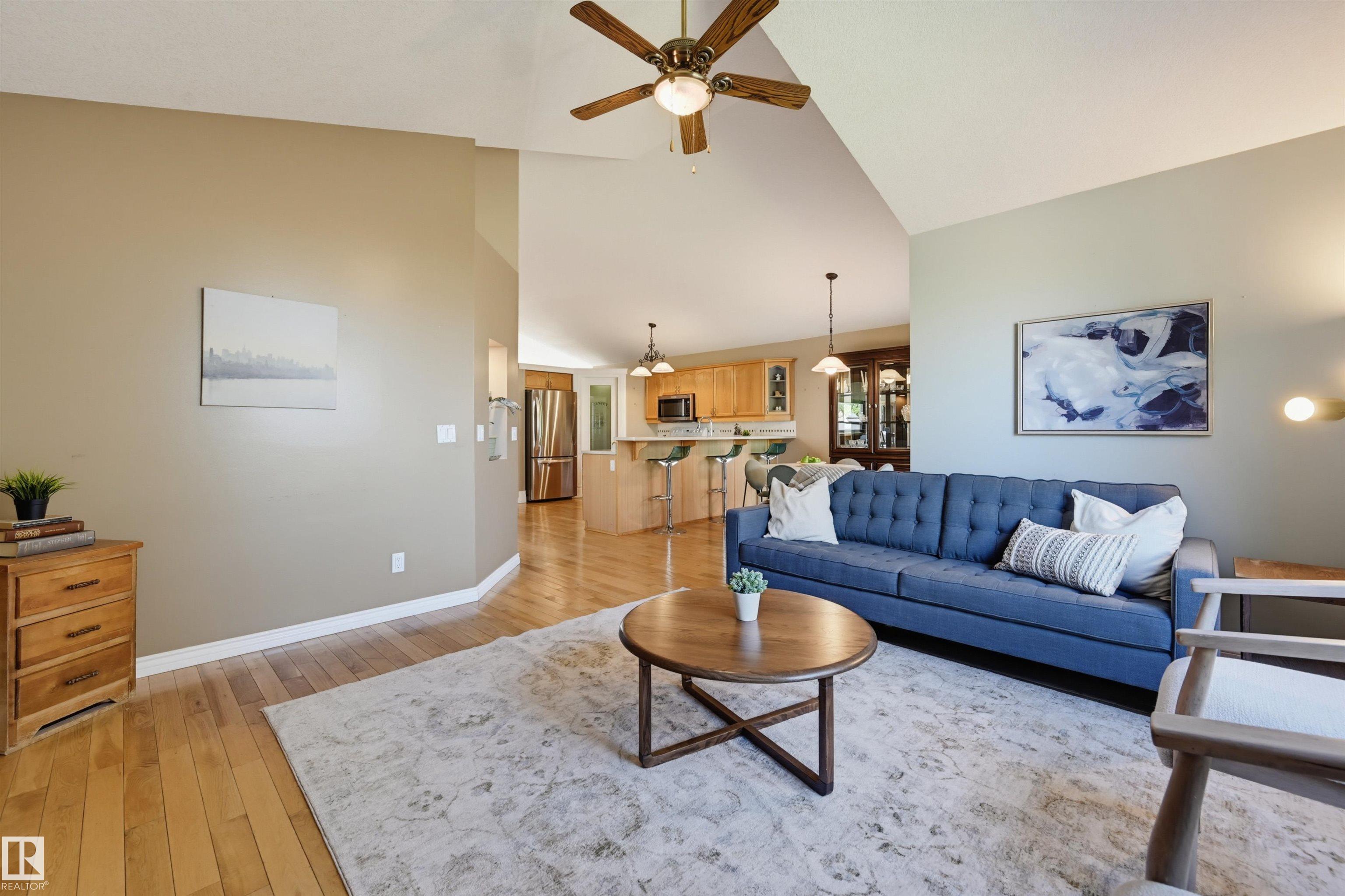 89 Dunfield Crescent