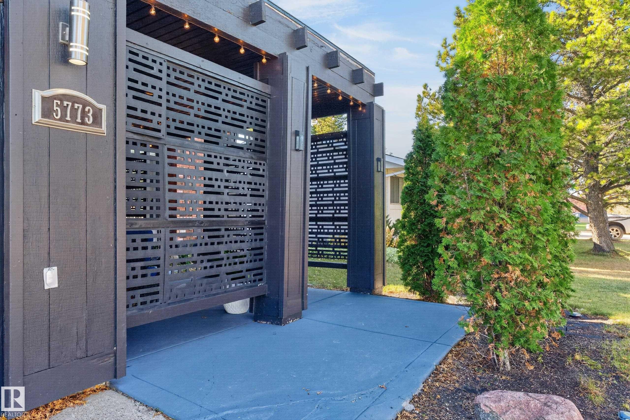 5773 GARDEN MEADOWS Drive