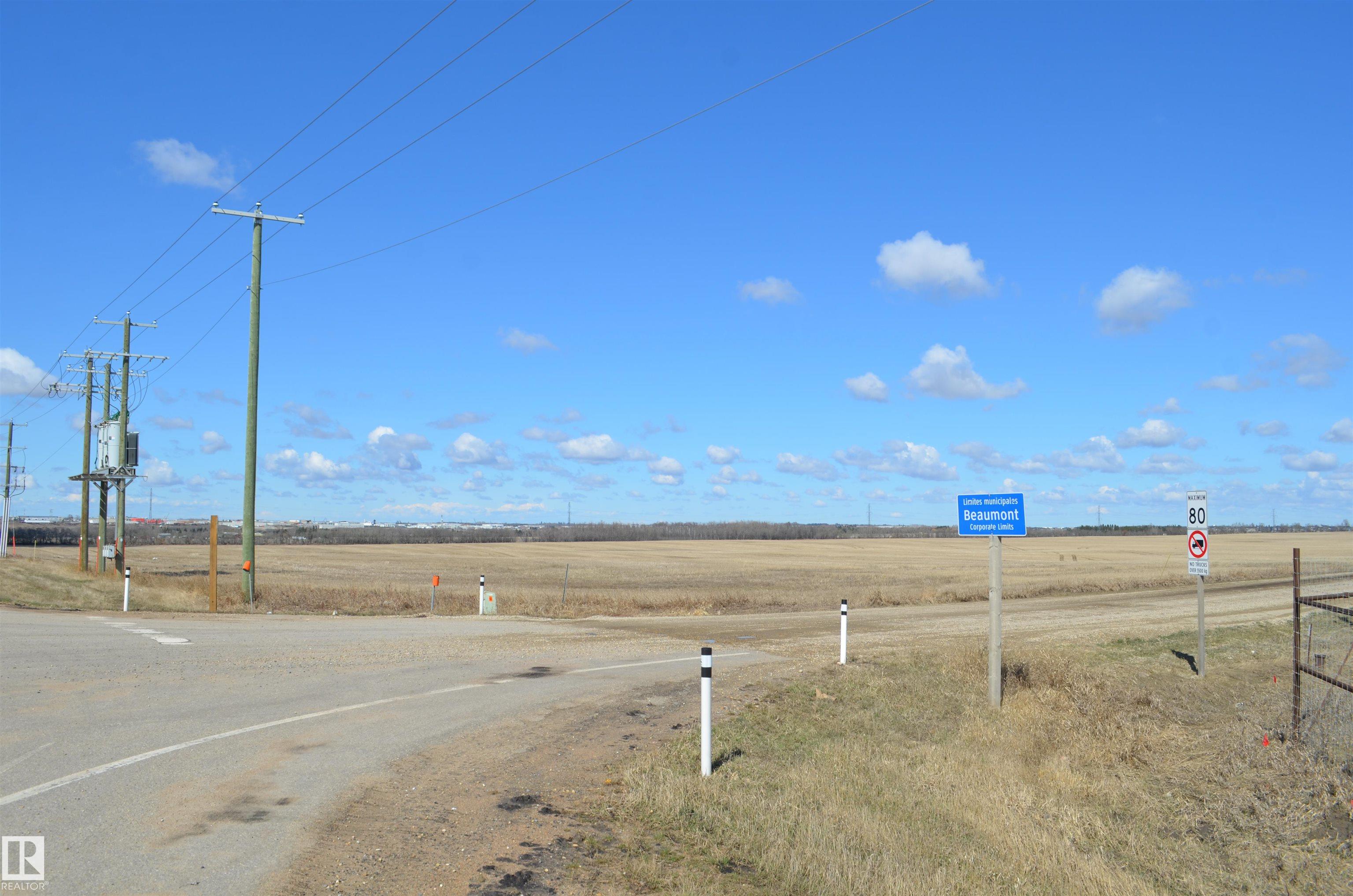 Hwy 625 & RR 244