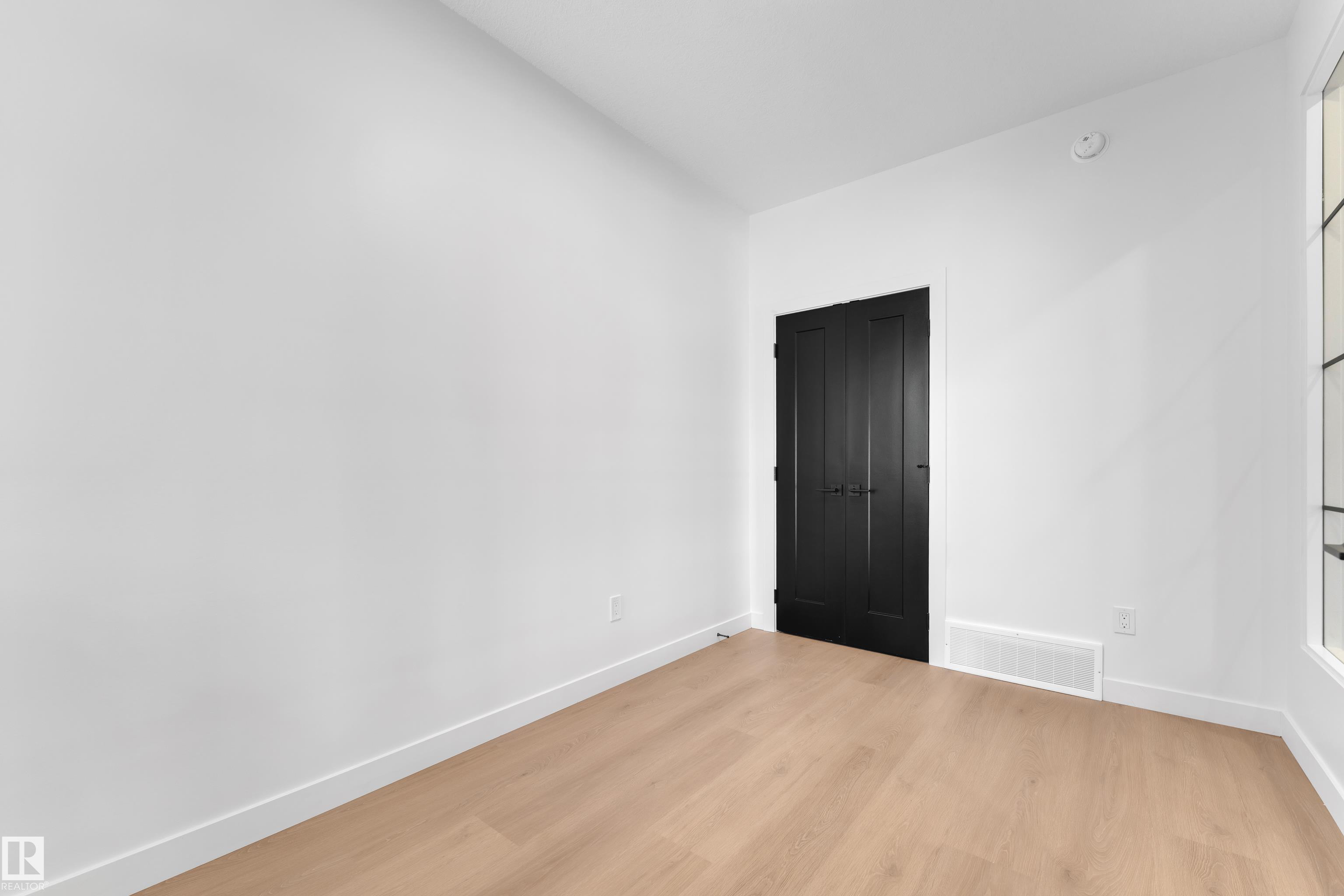 64 Sydwyck Circle