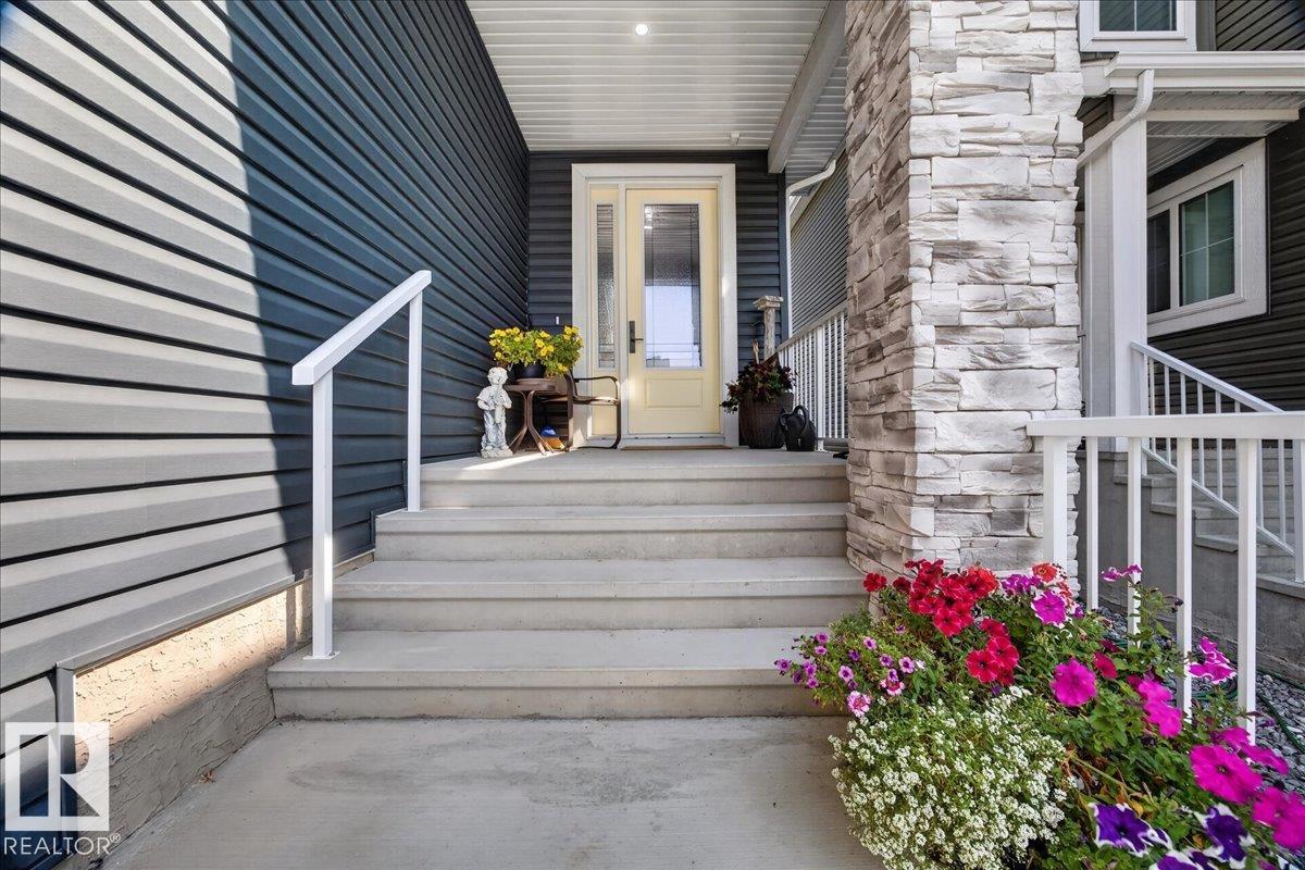129 STARLING Way