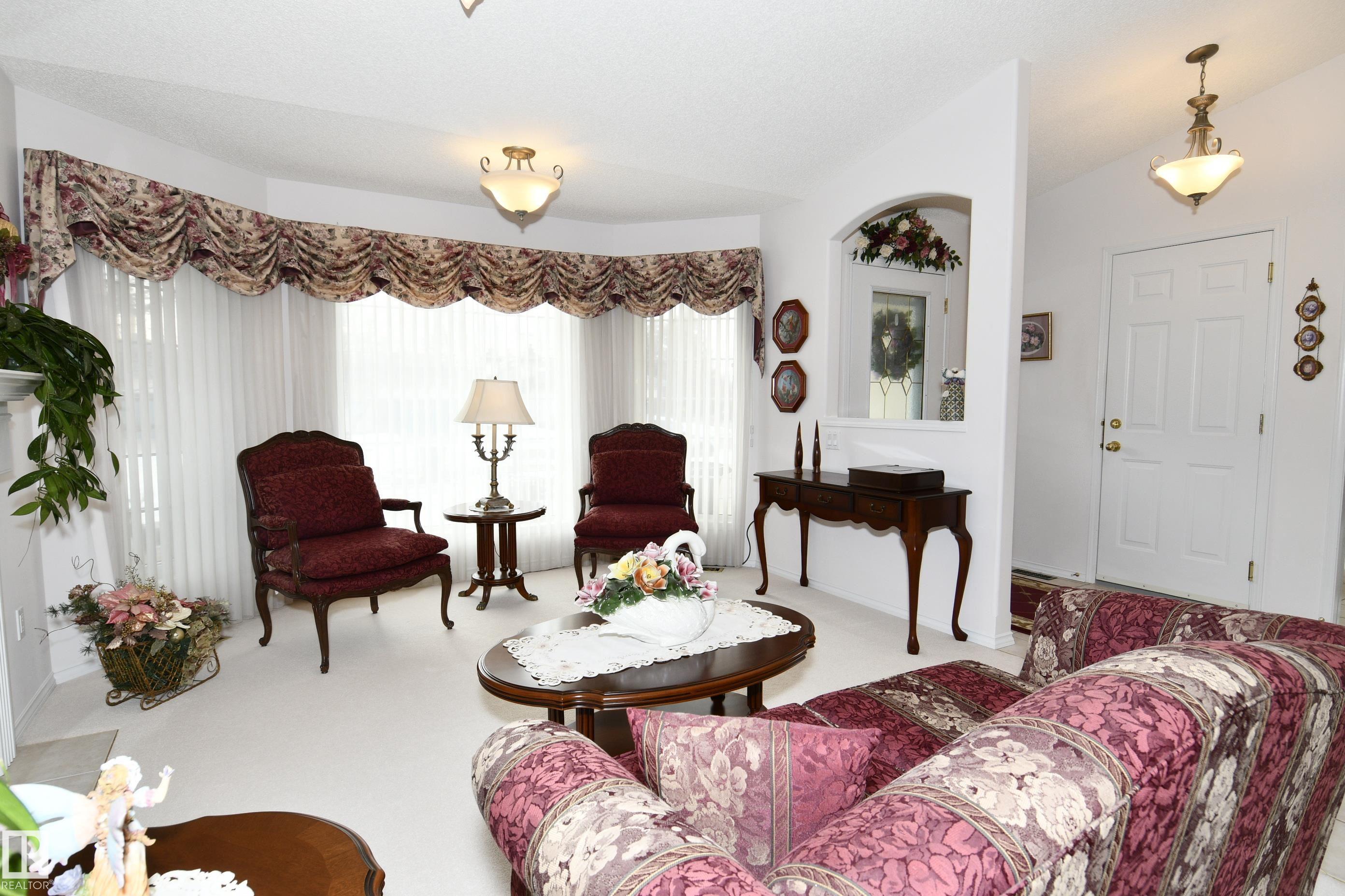 102 BRIDGEPORT Crossing 5