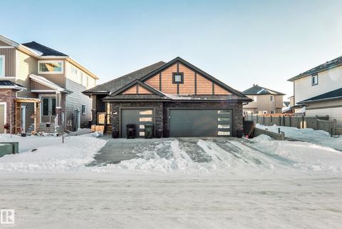 63 LILAC Bay Spruce Grove AB T7X 2H5