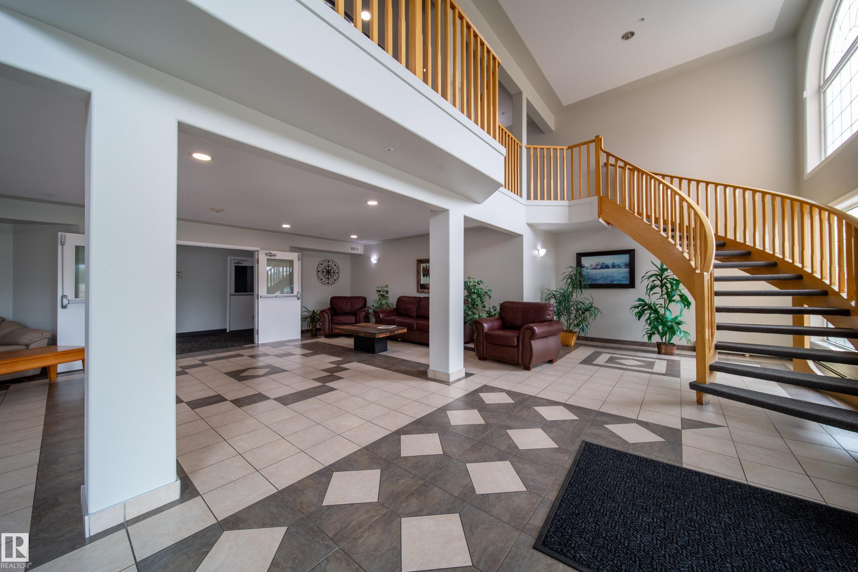 7801 GOLF COURSE Road 415