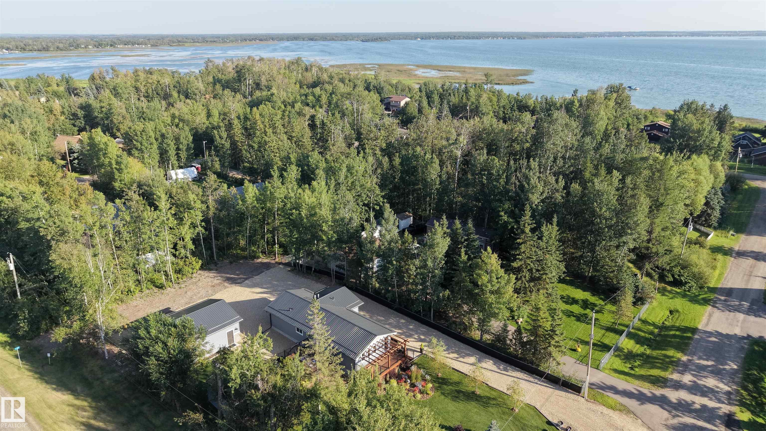 55107 RGE ROAD 33 701