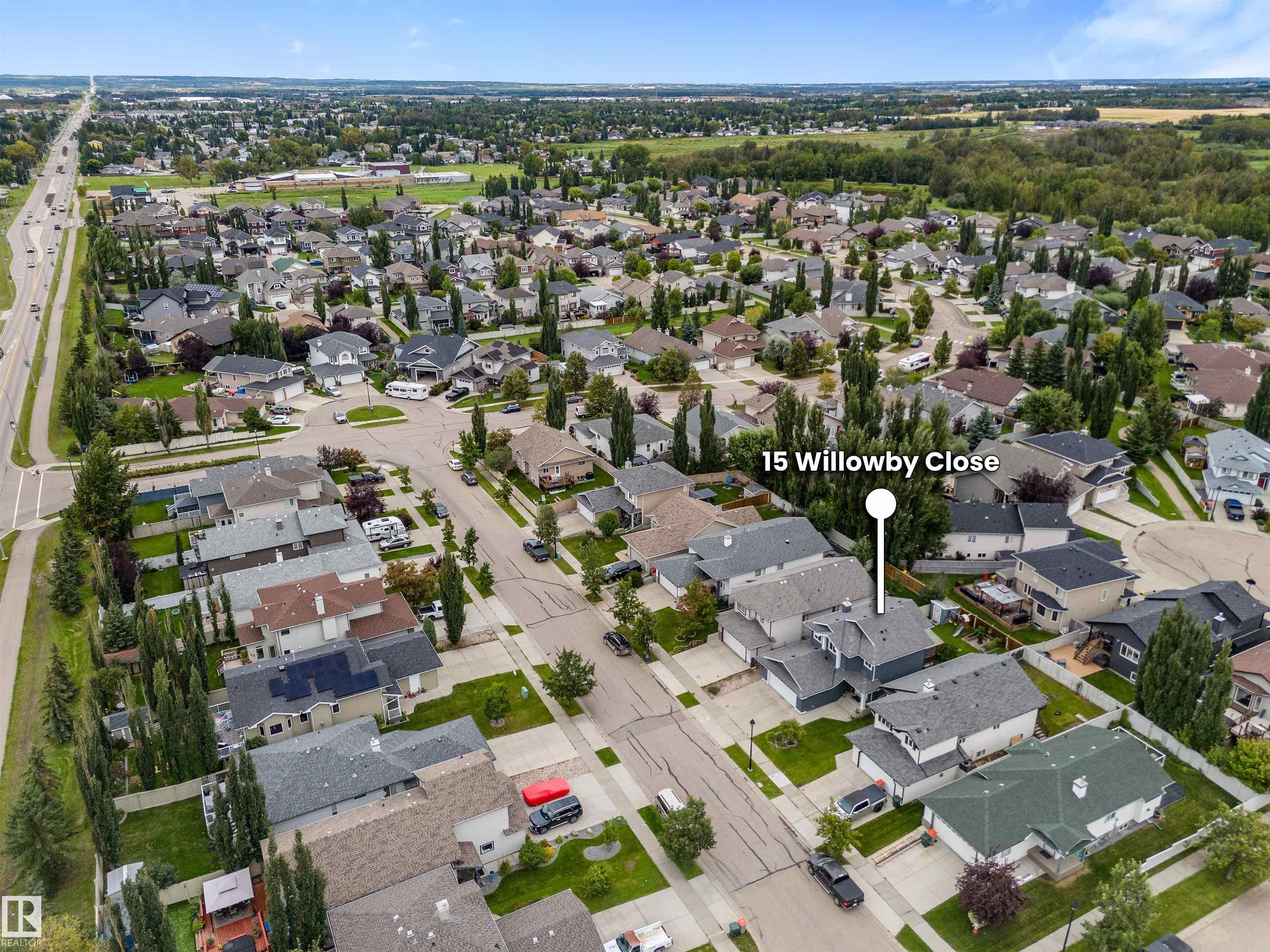 15 Willowby Close