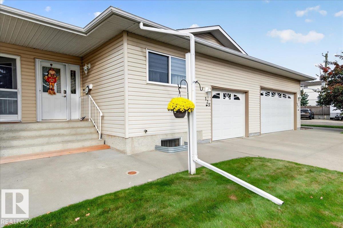 4610 50 Ave 125