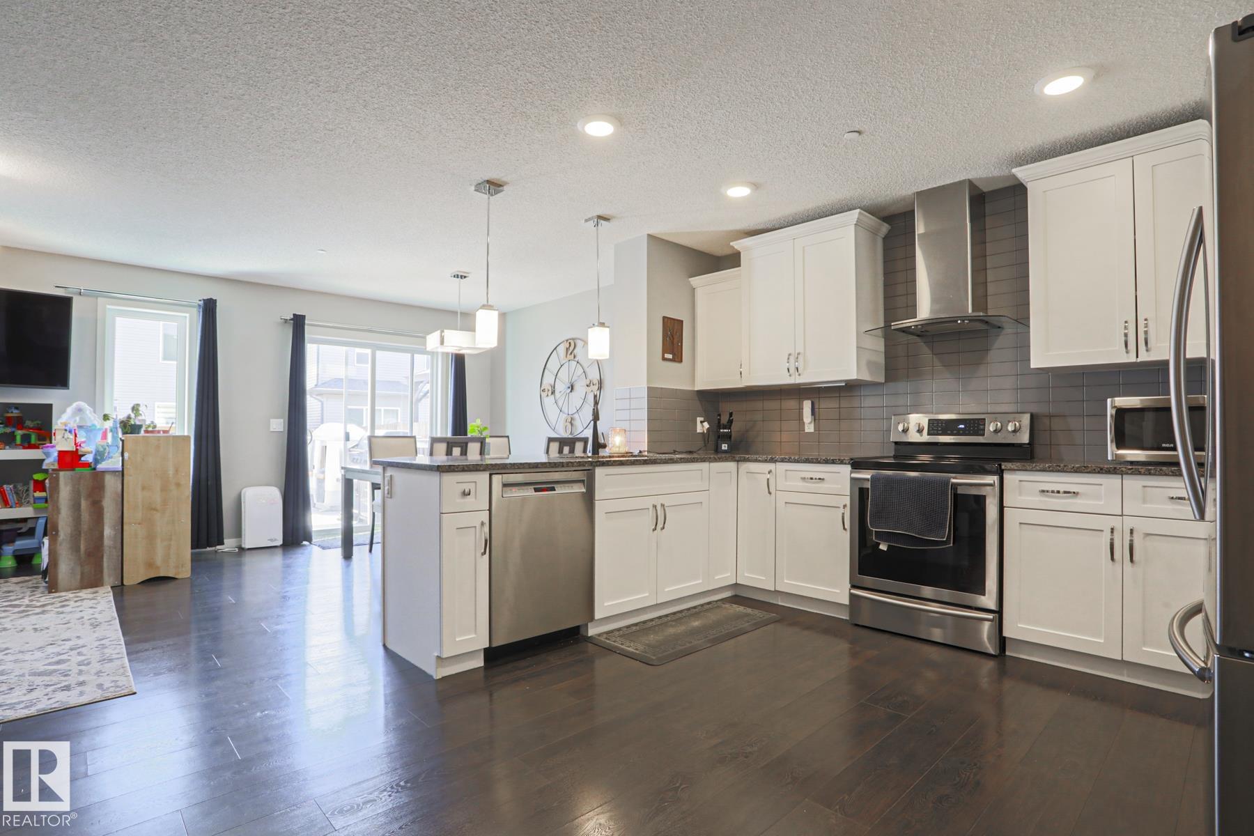 2033 WESTERRA Loop