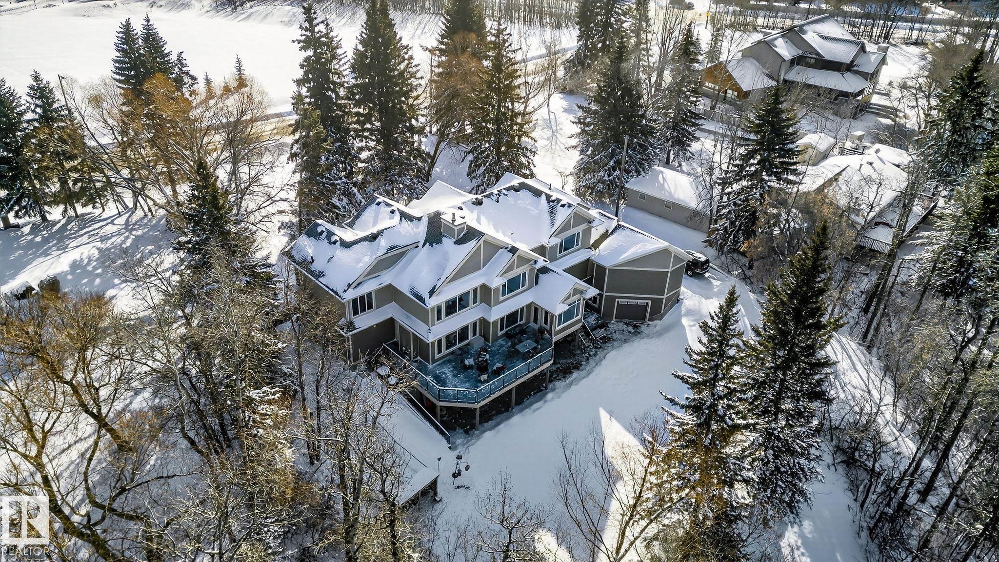 112 WINDERMERE Drive