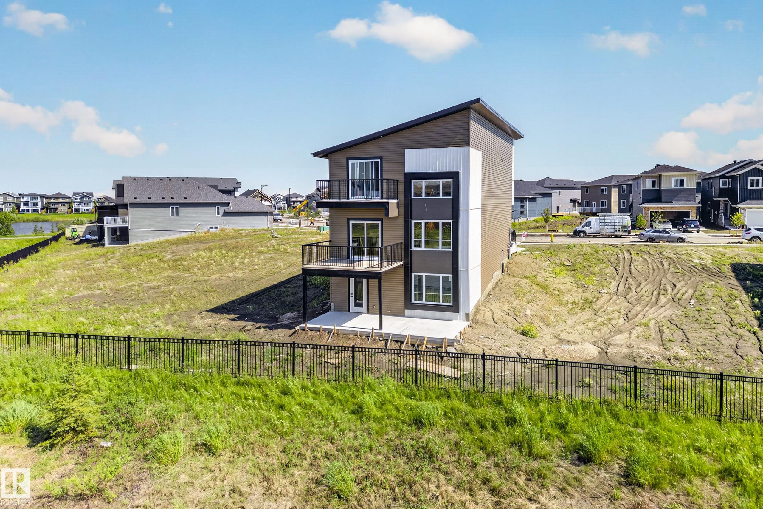 34 ELDRIDGE Point(e)