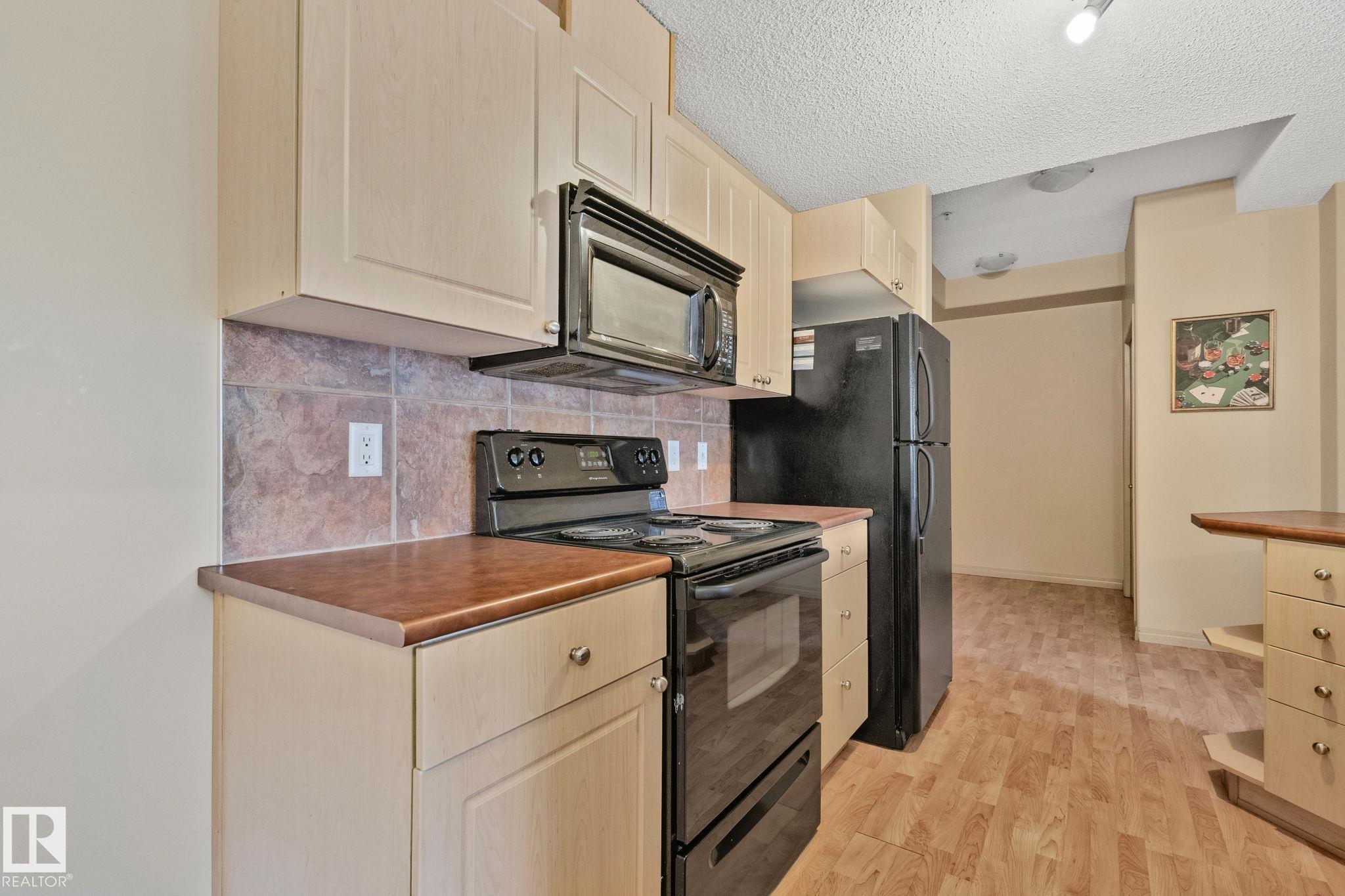5280 TERWILLEGAR Boulevard 209