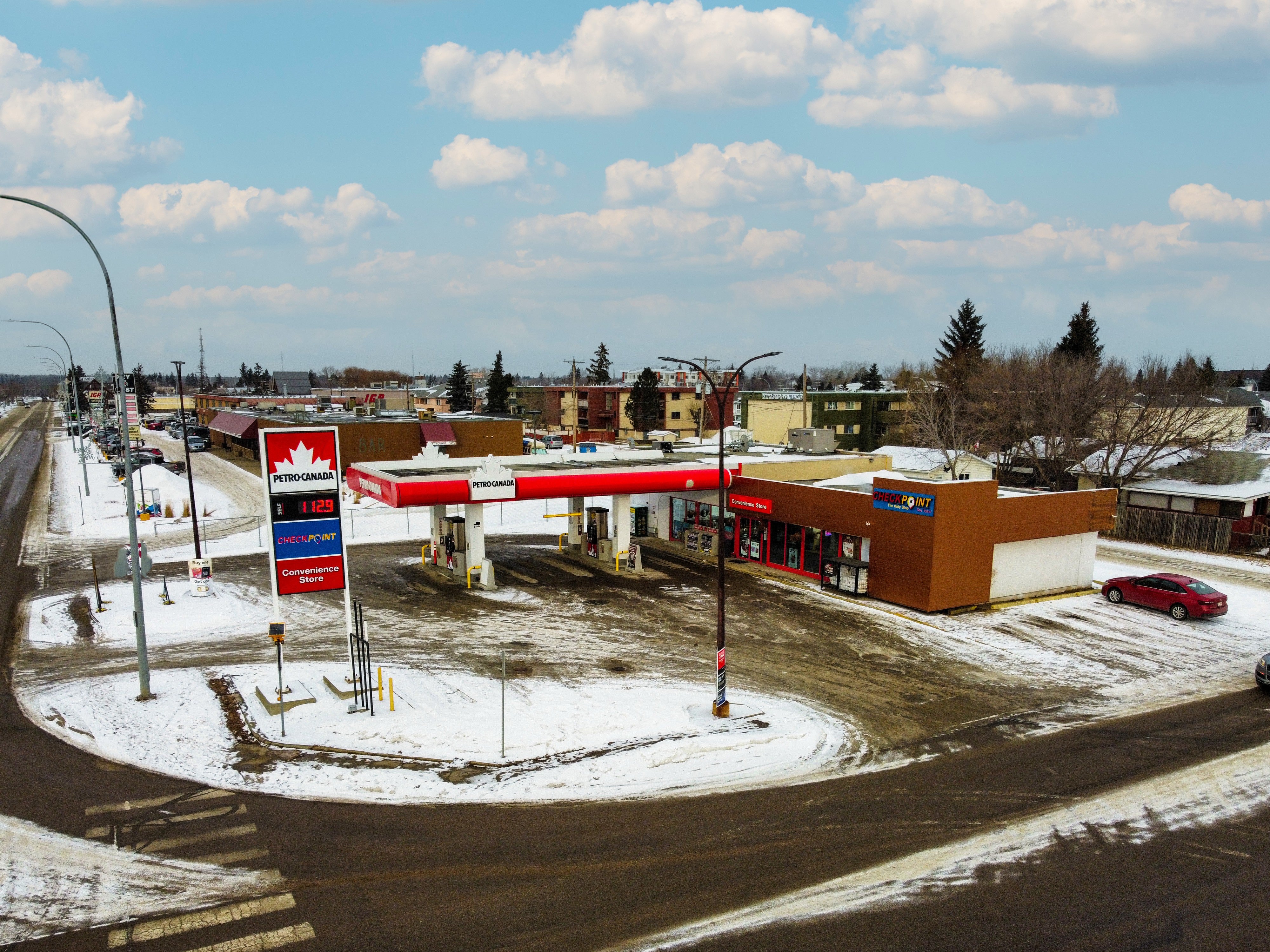 SUPERIOR Street