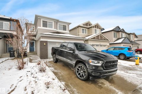 944 BERG Place Leduc AB T9E 1J6