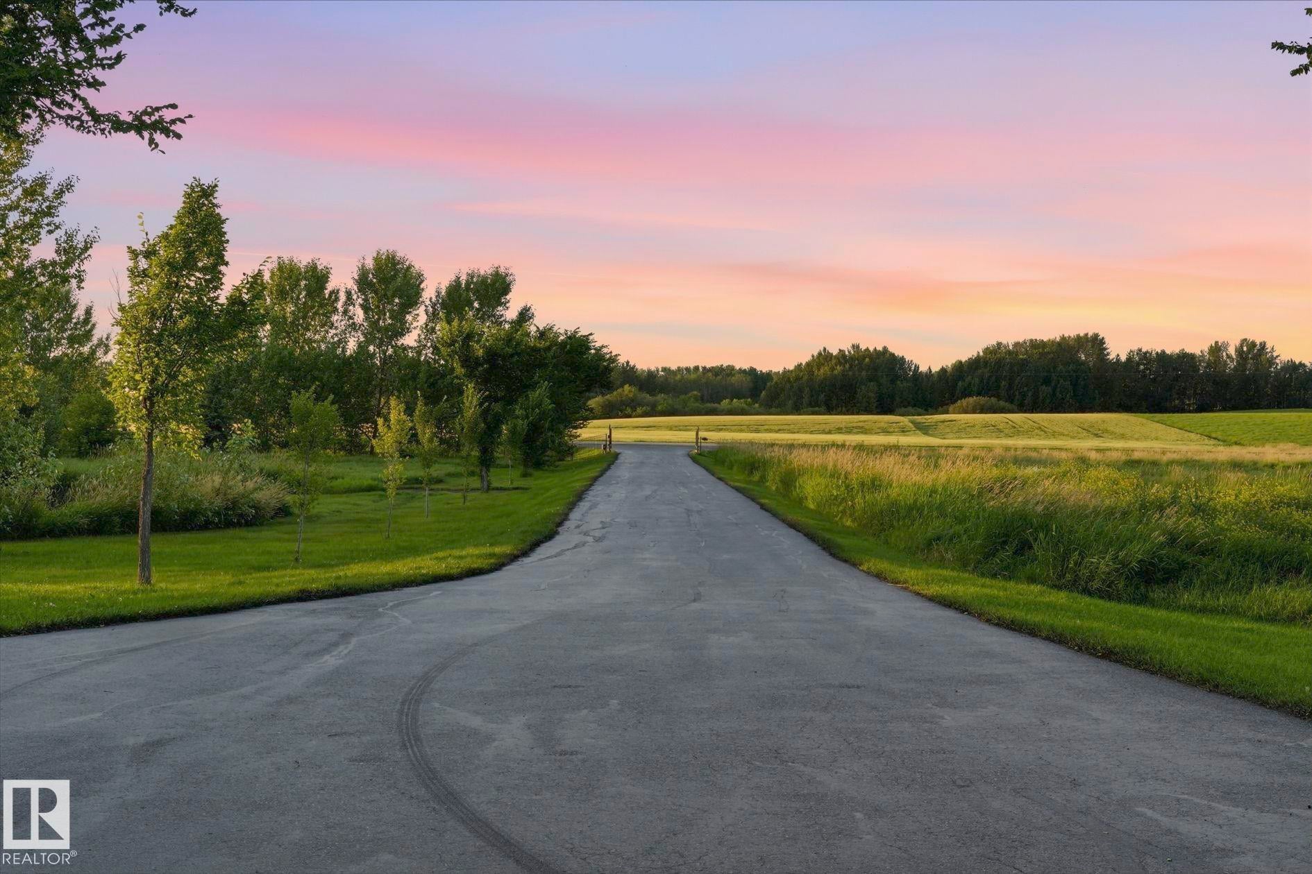 27117 TWP RD 534