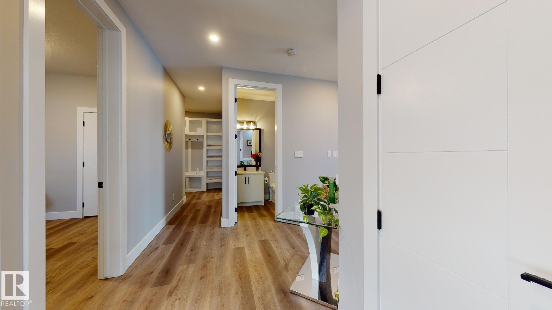 66 Mockingbird Crescent