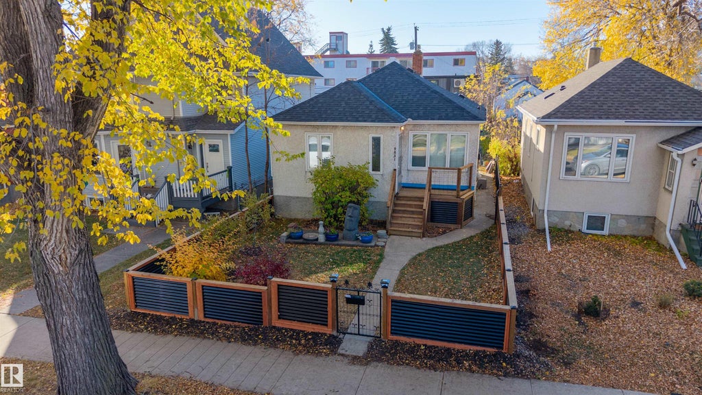 9831 83 AVENUE, EDMONTON, AB T6E 2B8 - Image 3063577633.jpeg?d=l