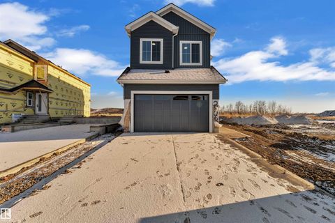 236 Crystal Creek Drive Leduc AB T9E 0X6