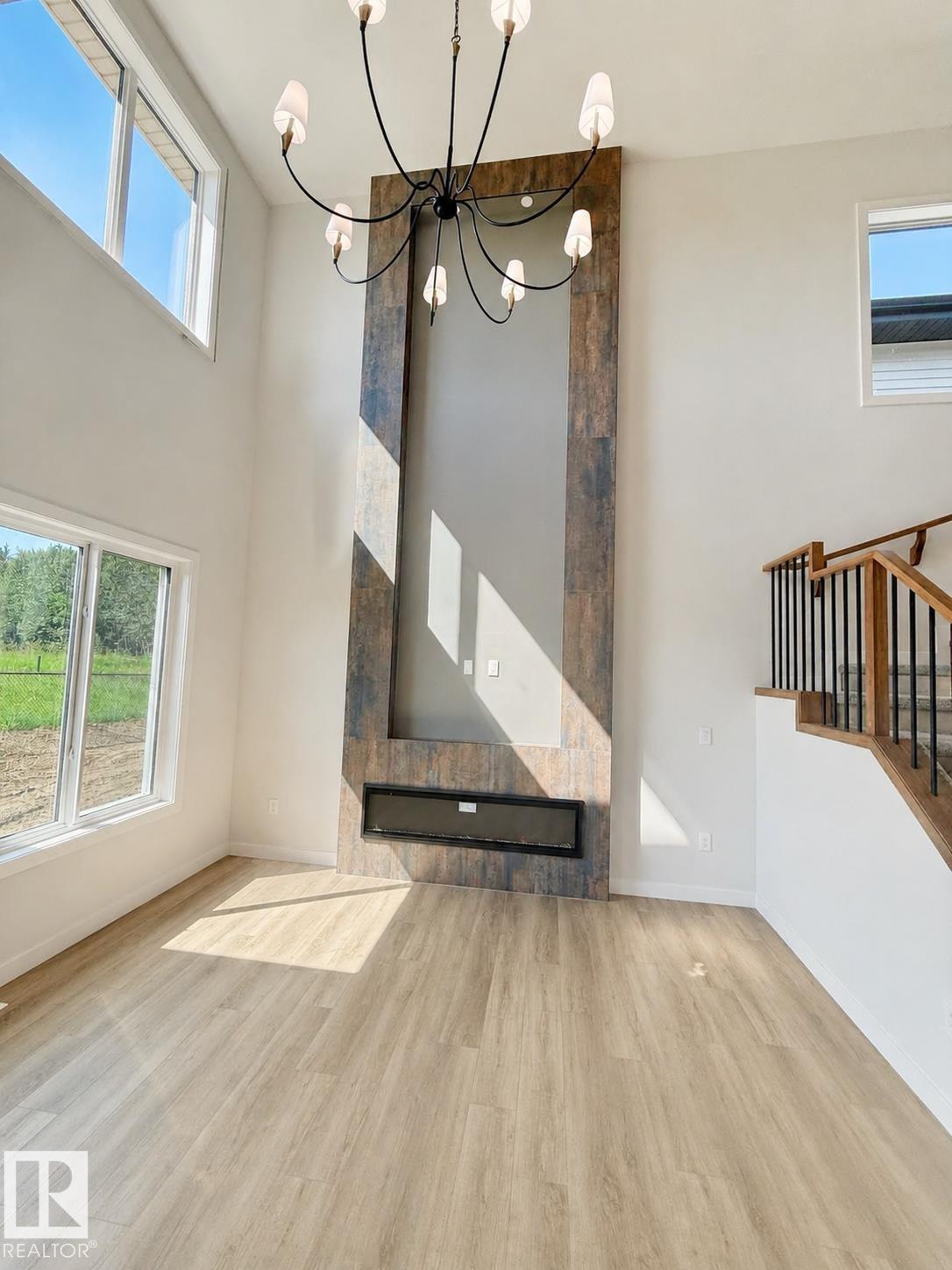 22 MEADOWGROVE Landing