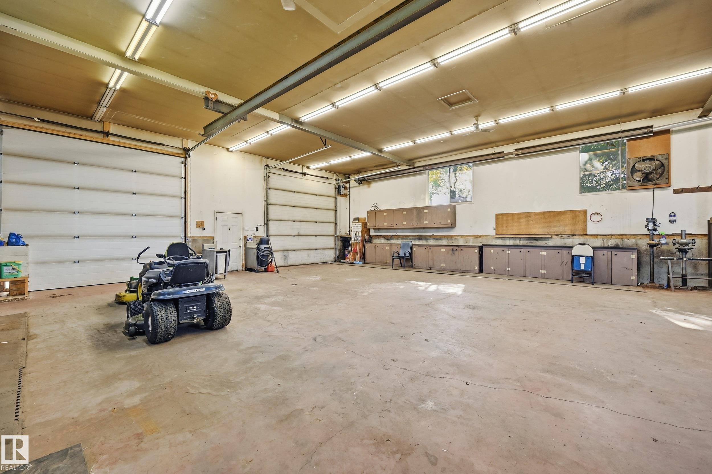 52426 Range Road 265 16