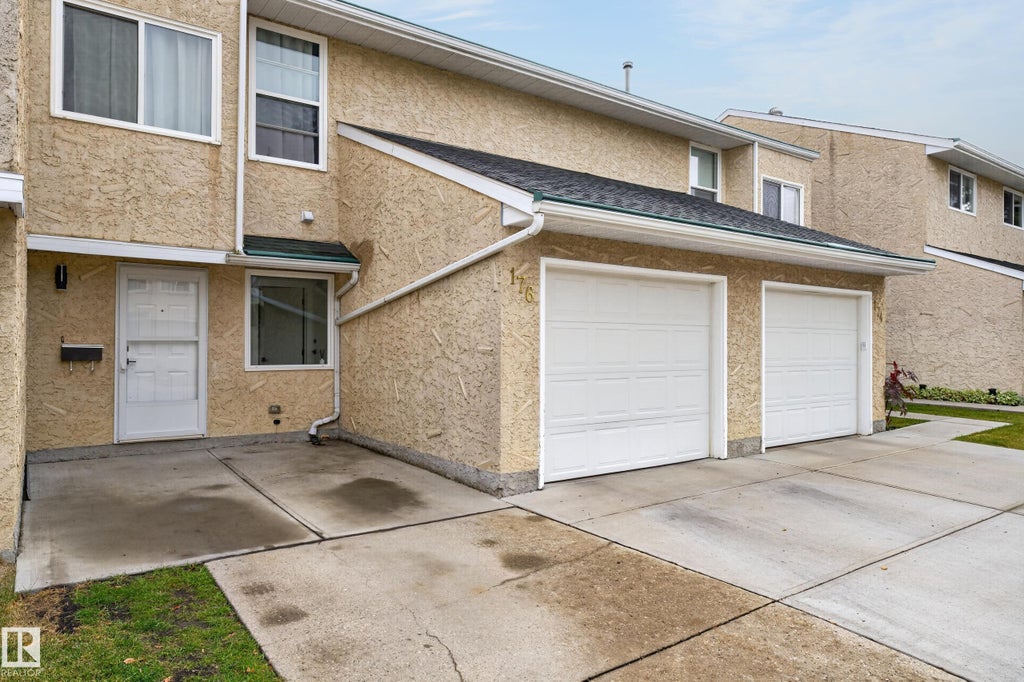 176 CALLINGWOOD PLACE, EDMONTON, AB T5T 2C6 - Image 3074482759.jpeg?d=l