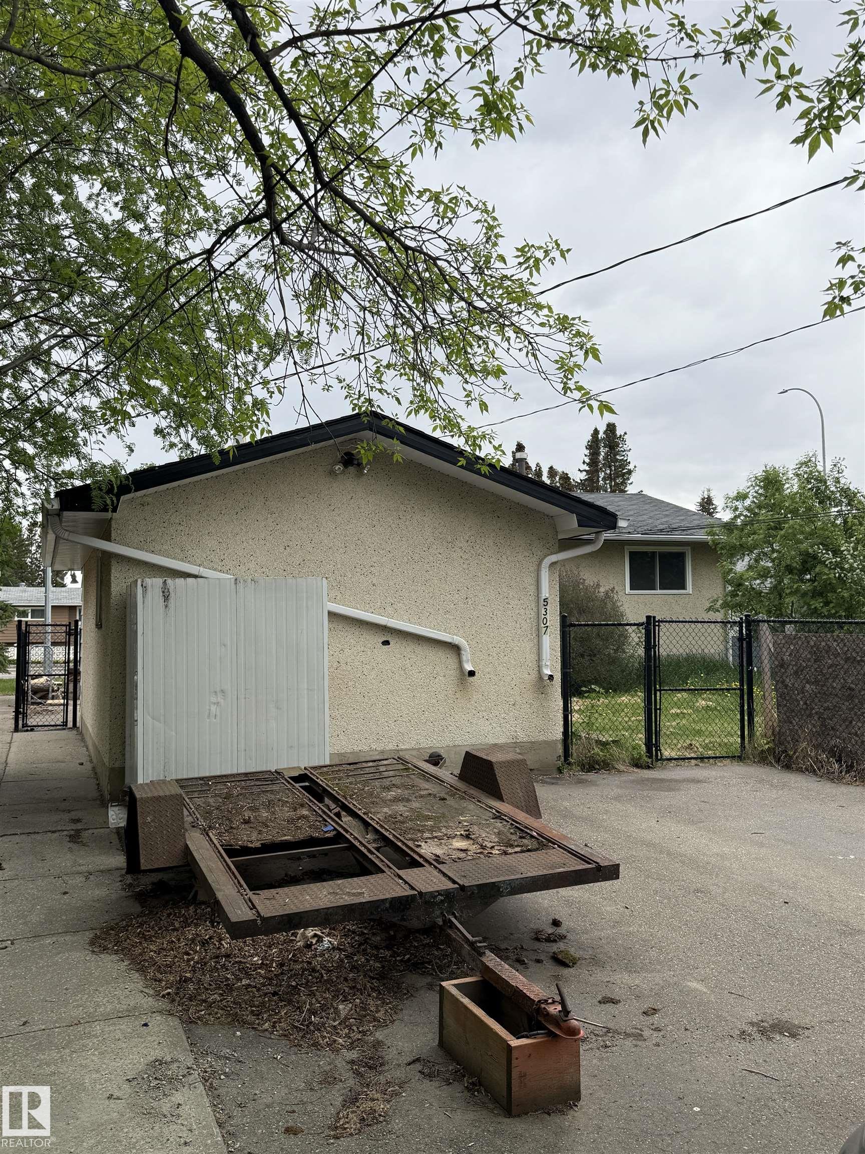 5307 48 Street