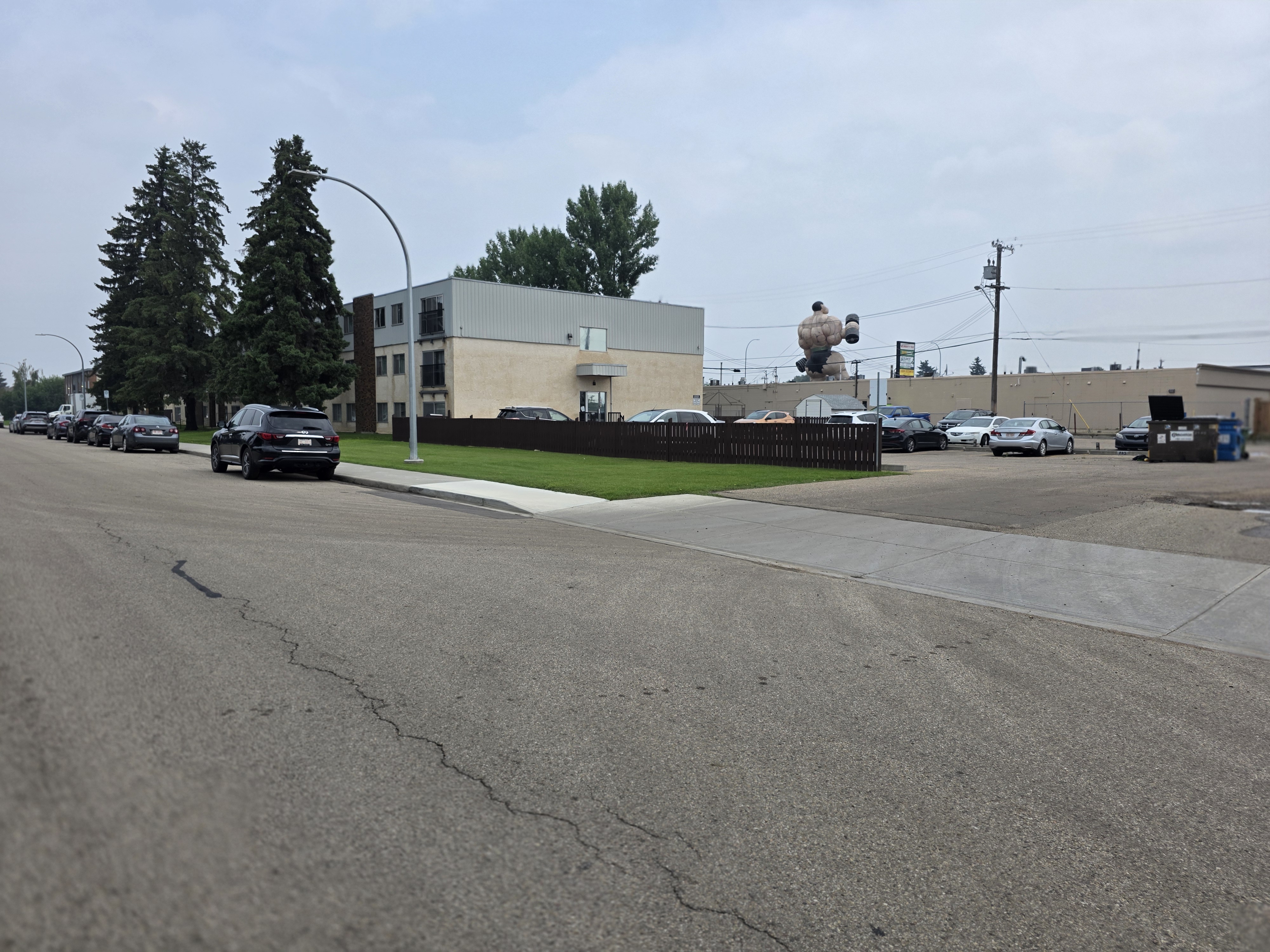 101 St NW