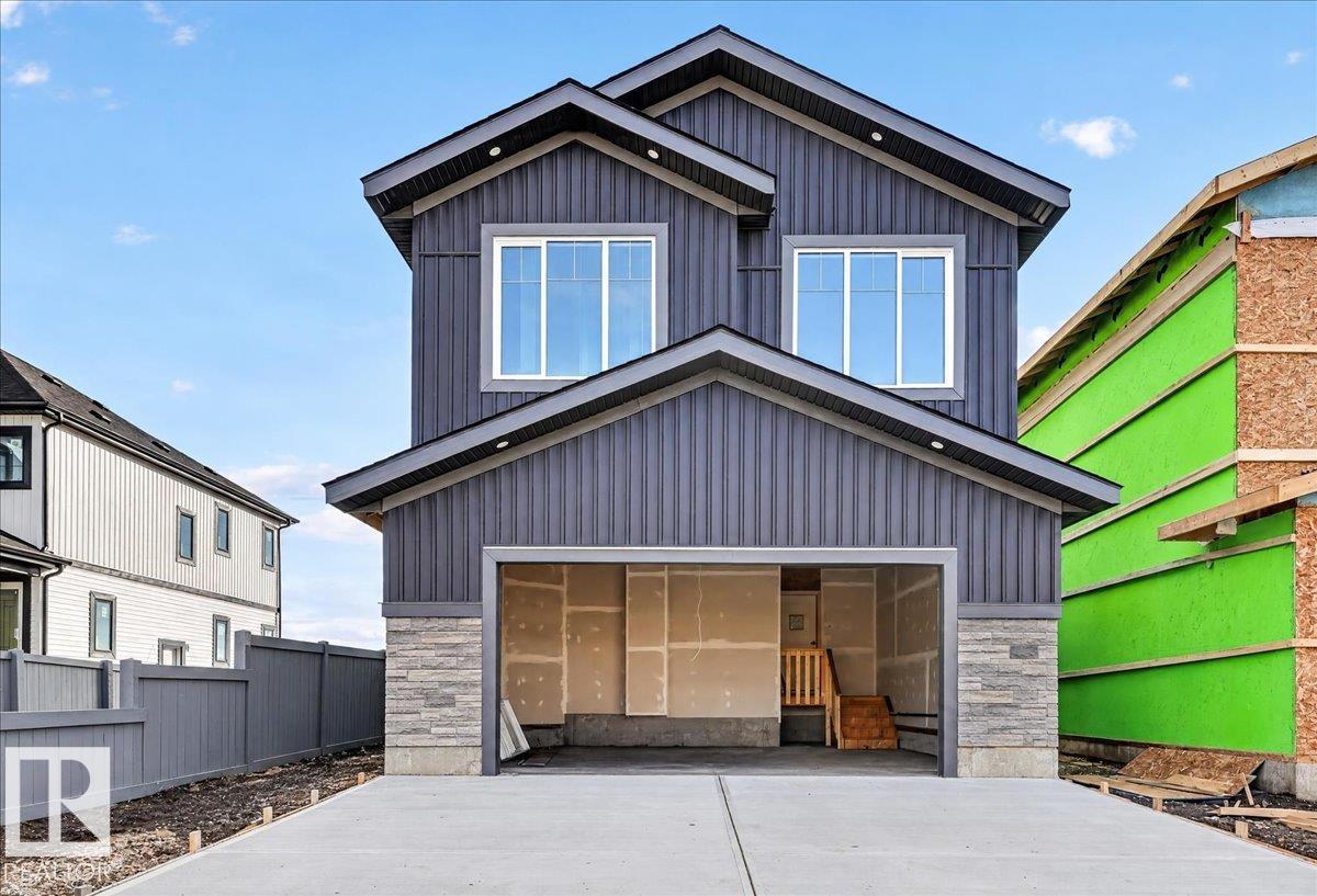 53 Mockingbird Cres
