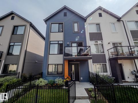 1010 RABBIT HILL Road 21 Edmonton AB T6W 4G7