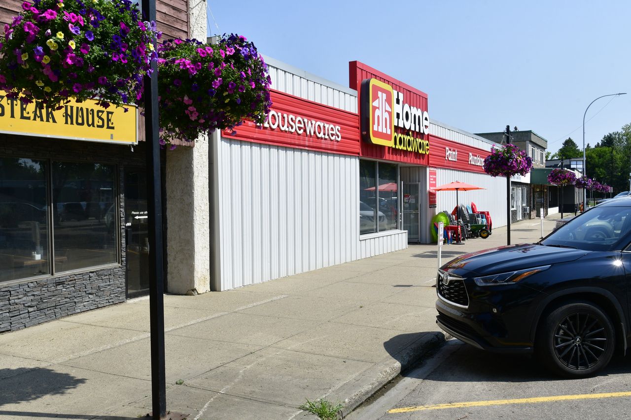 Athabasca Ave.