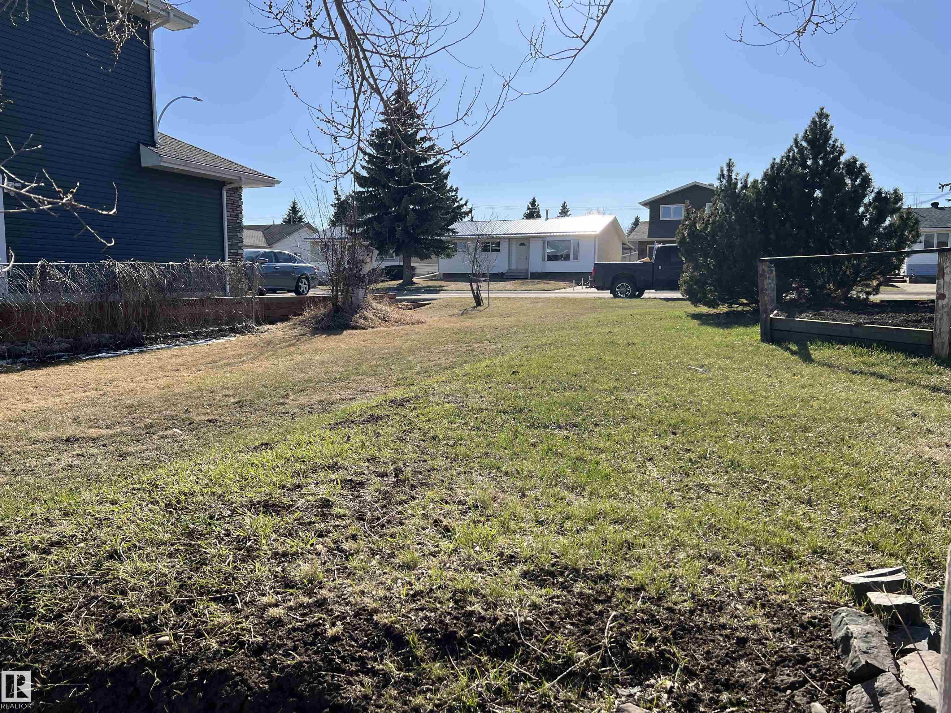 5405 47 Street