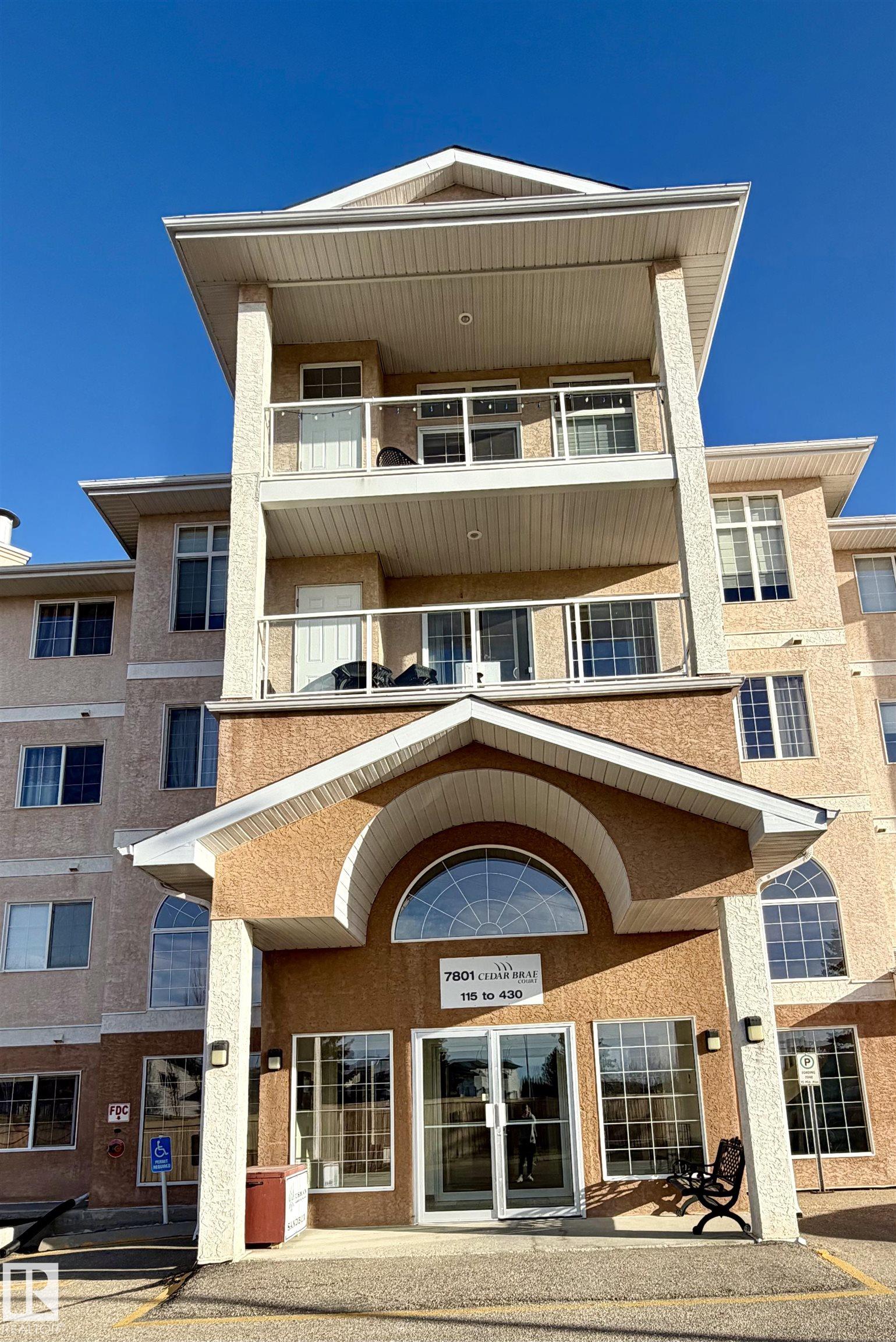 7801 GOLF COURSE Road 118