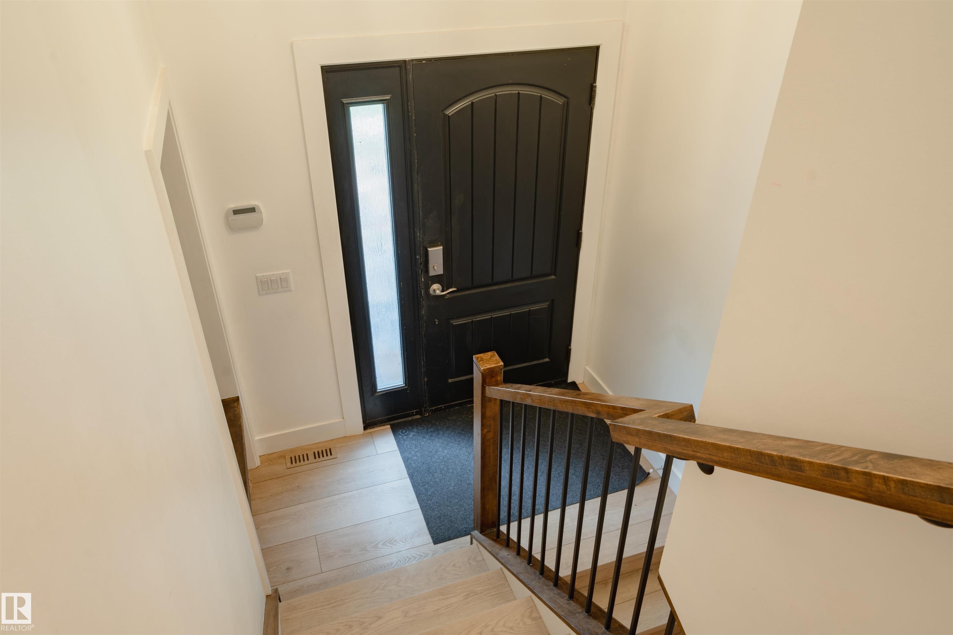 13 Flagstone Crescent
