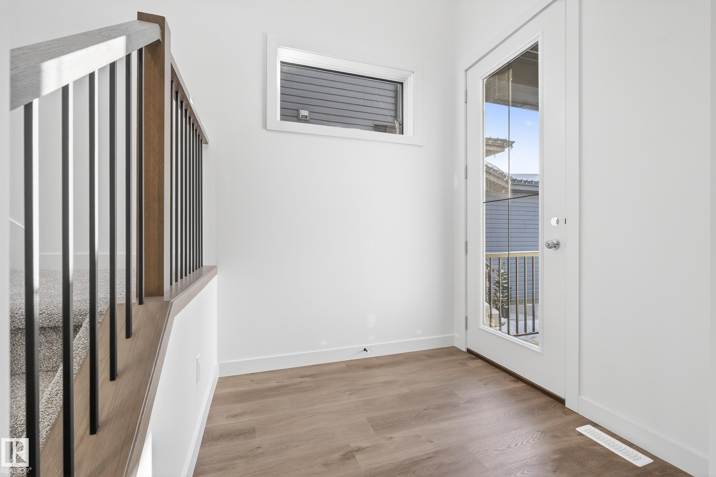 10 PRESCOTT Boulevard