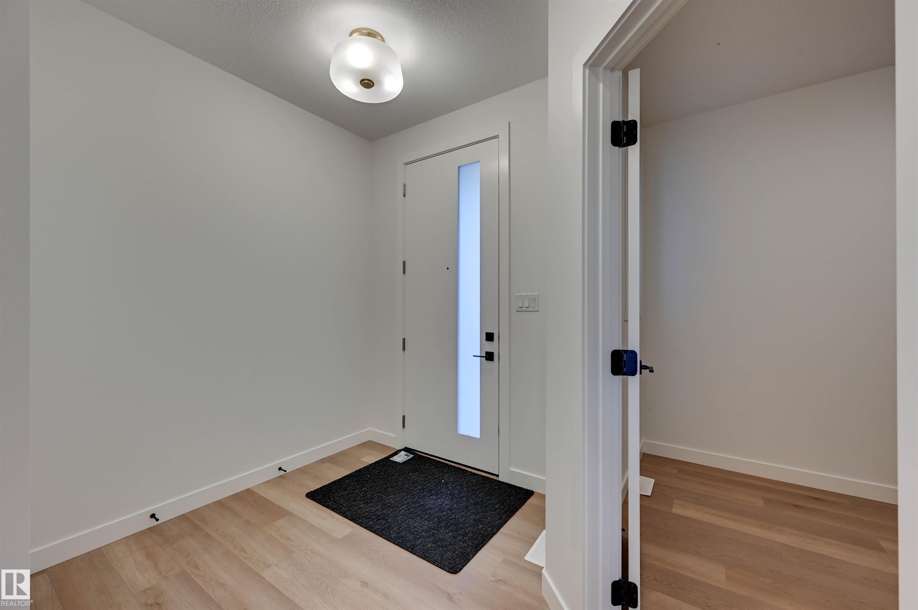 10 Owl Ridge Close