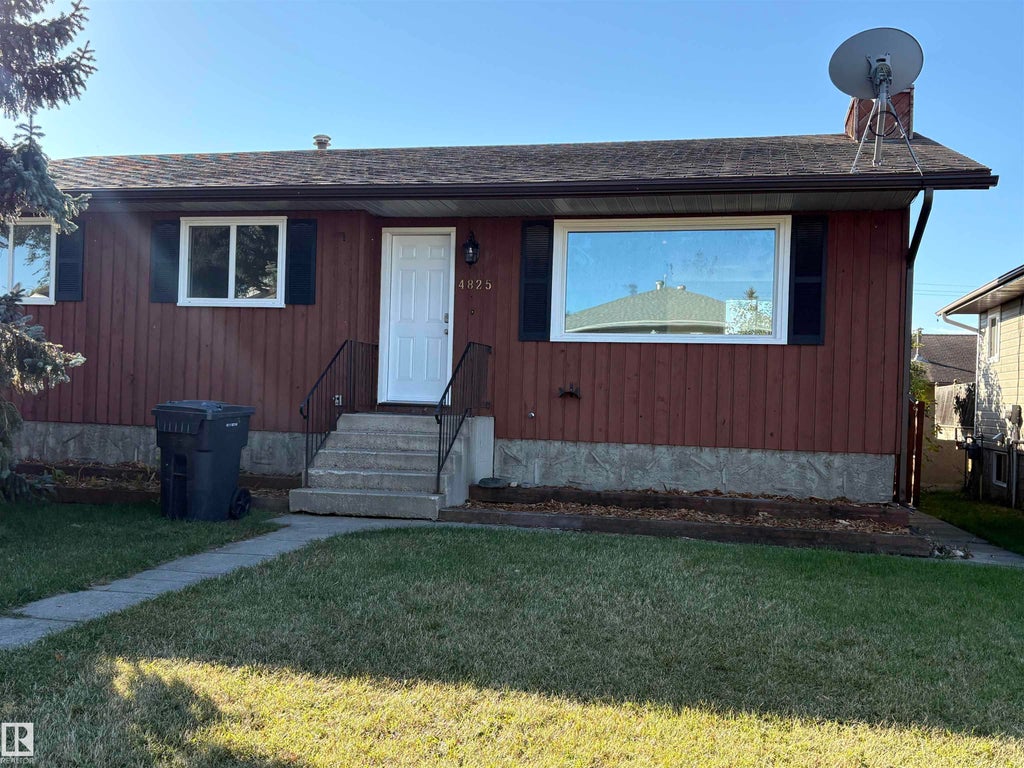 4825 52 AVENUE, ELK POINT, AB T0A 1A0 - Image 1996535895.jpeg?d=l