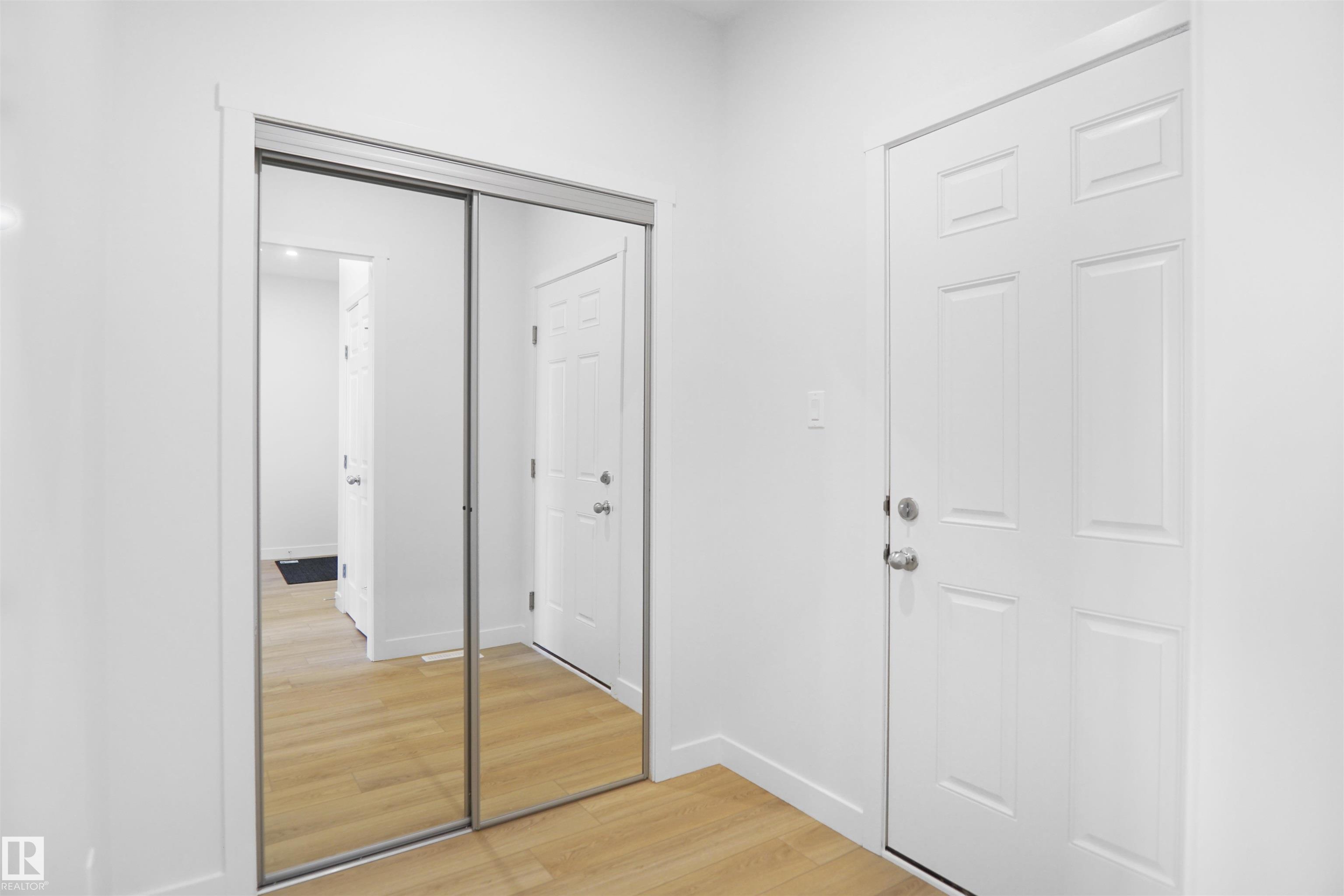 1749 WESTERRA Wynd
