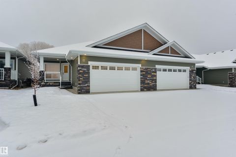 1005 CALAHOO Road 13 Spruce Grove AB T7X 2T7